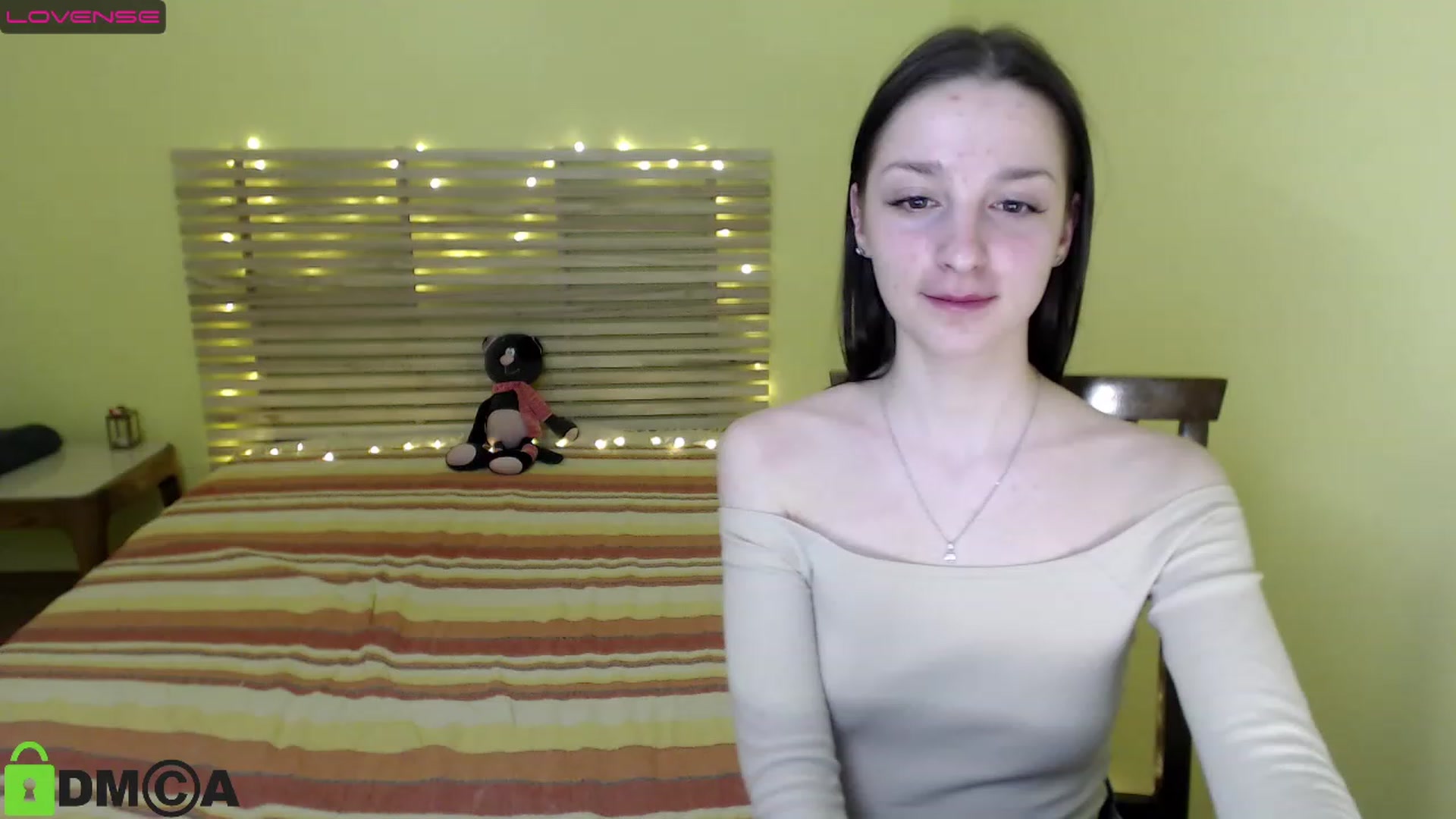 Gallery image thumbnail from Kate_Hoty's myfreecams stream on, 11/26/2022, 21:00 image 3 of 20