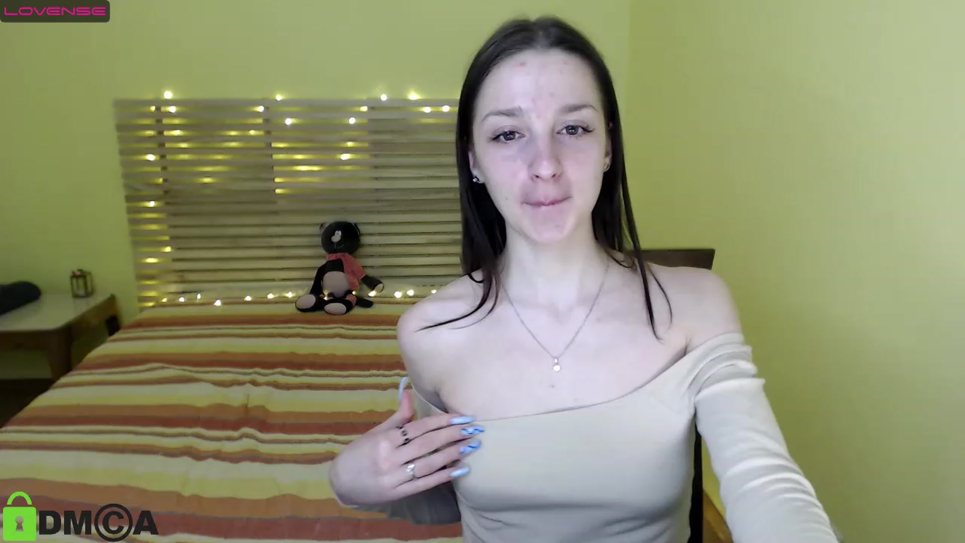 Gallery image thumbnail from Kate_Hoty's myfreecams stream on, 11/26/2022, 21:22 image 6 of 20