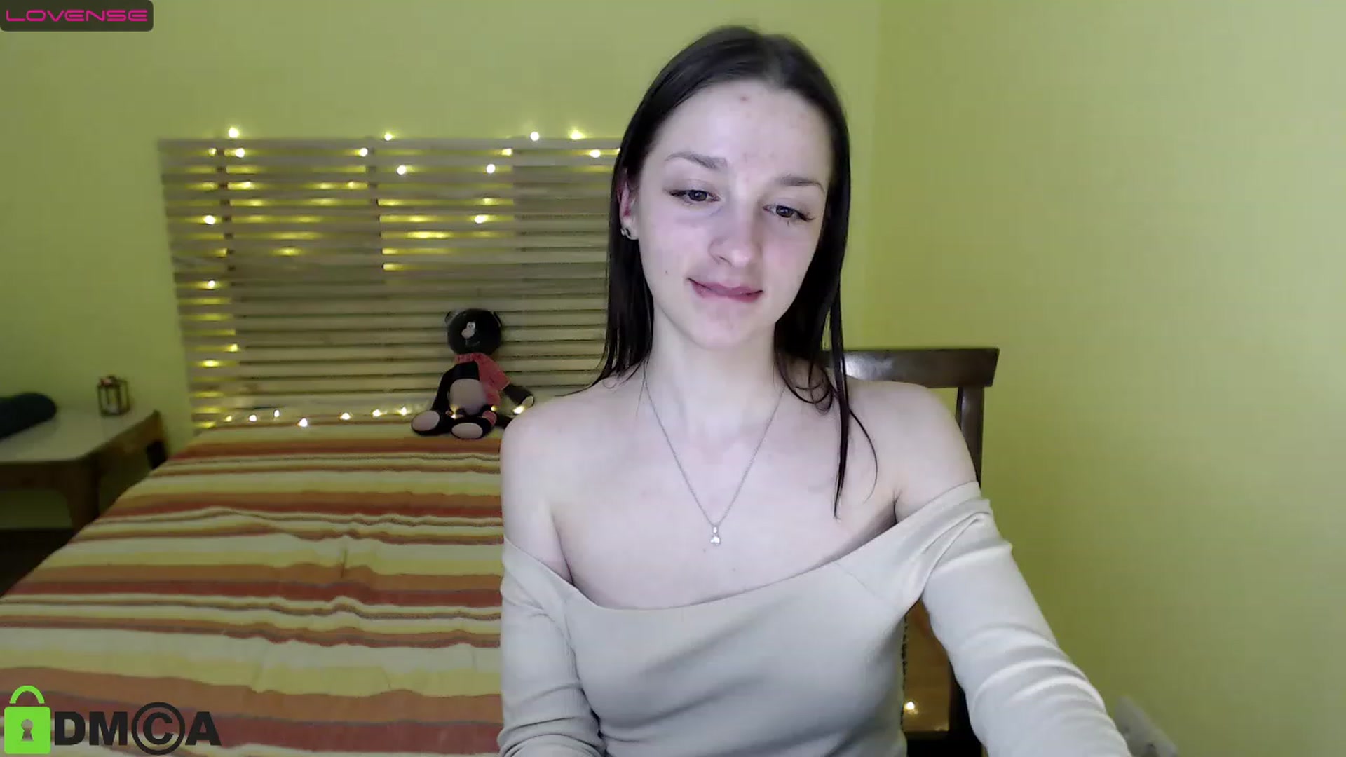 Gallery image thumbnail from Kate_Hoty's myfreecams stream on, 11/26/2022, 21:22 image 7 of 20