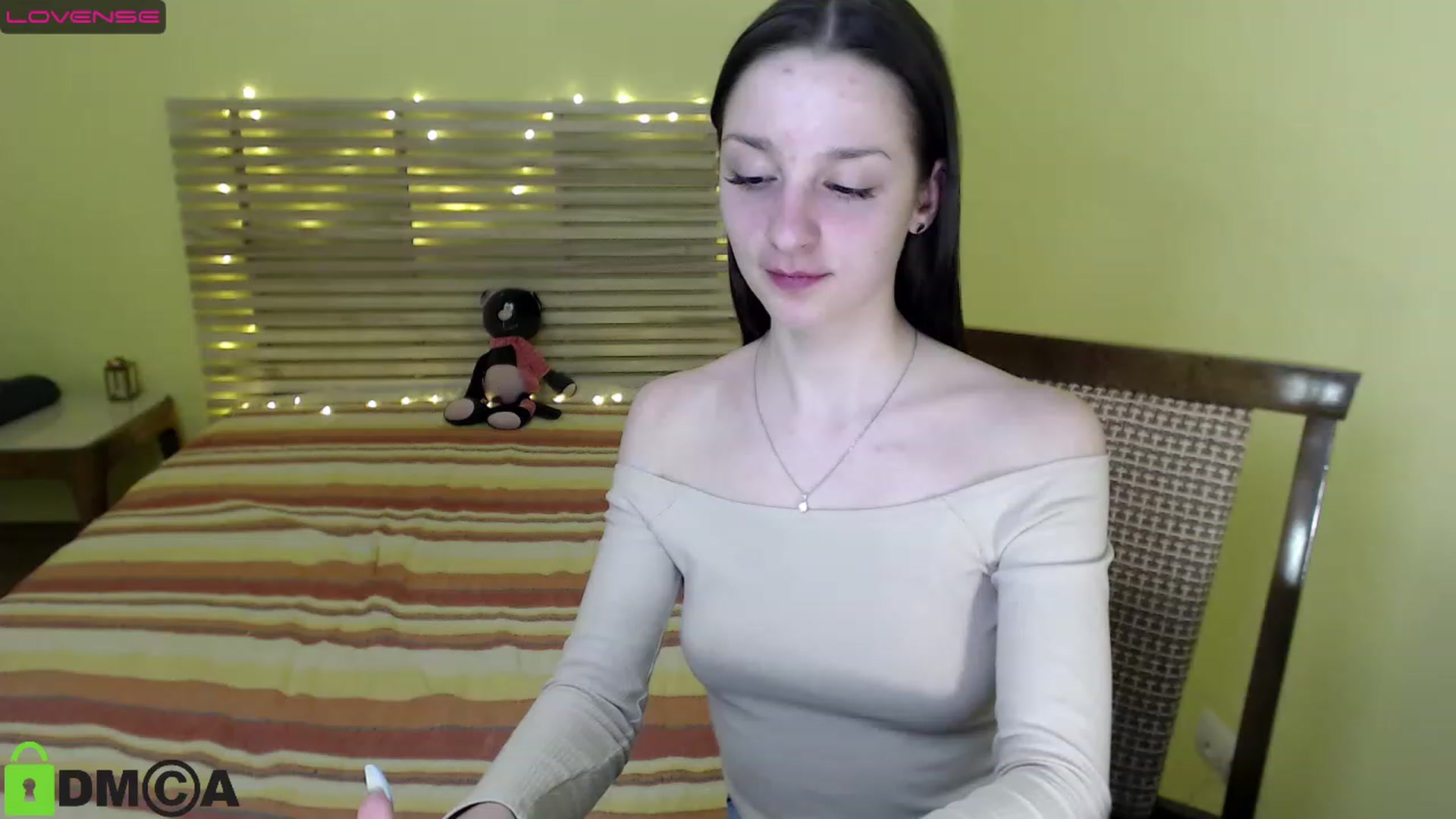 Gallery image thumbnail from Kate_Hoty's myfreecams stream on, 11/26/2022, 21:22 image 19 of 20