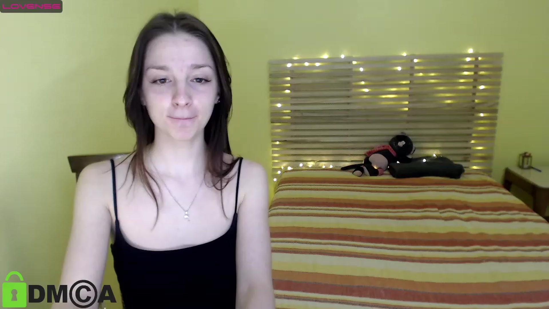 Gallery image thumbnail from Kate_Hoty's myfreecams stream on, 11/27/2022, 16:33 image 18 of 20