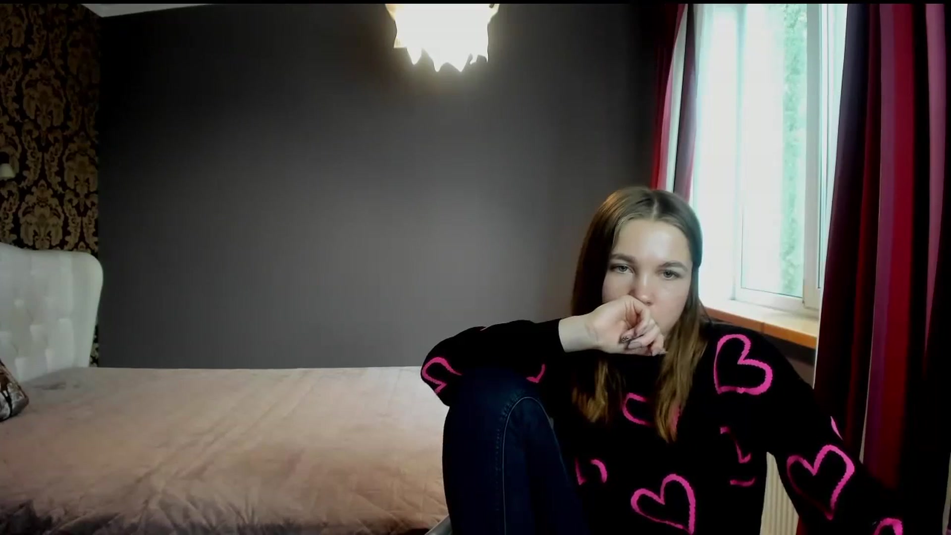 Gallery image thumbnail from Kate_Lewis's myfreecams stream on, 10/08/2023, 11:11 image 13 of 20