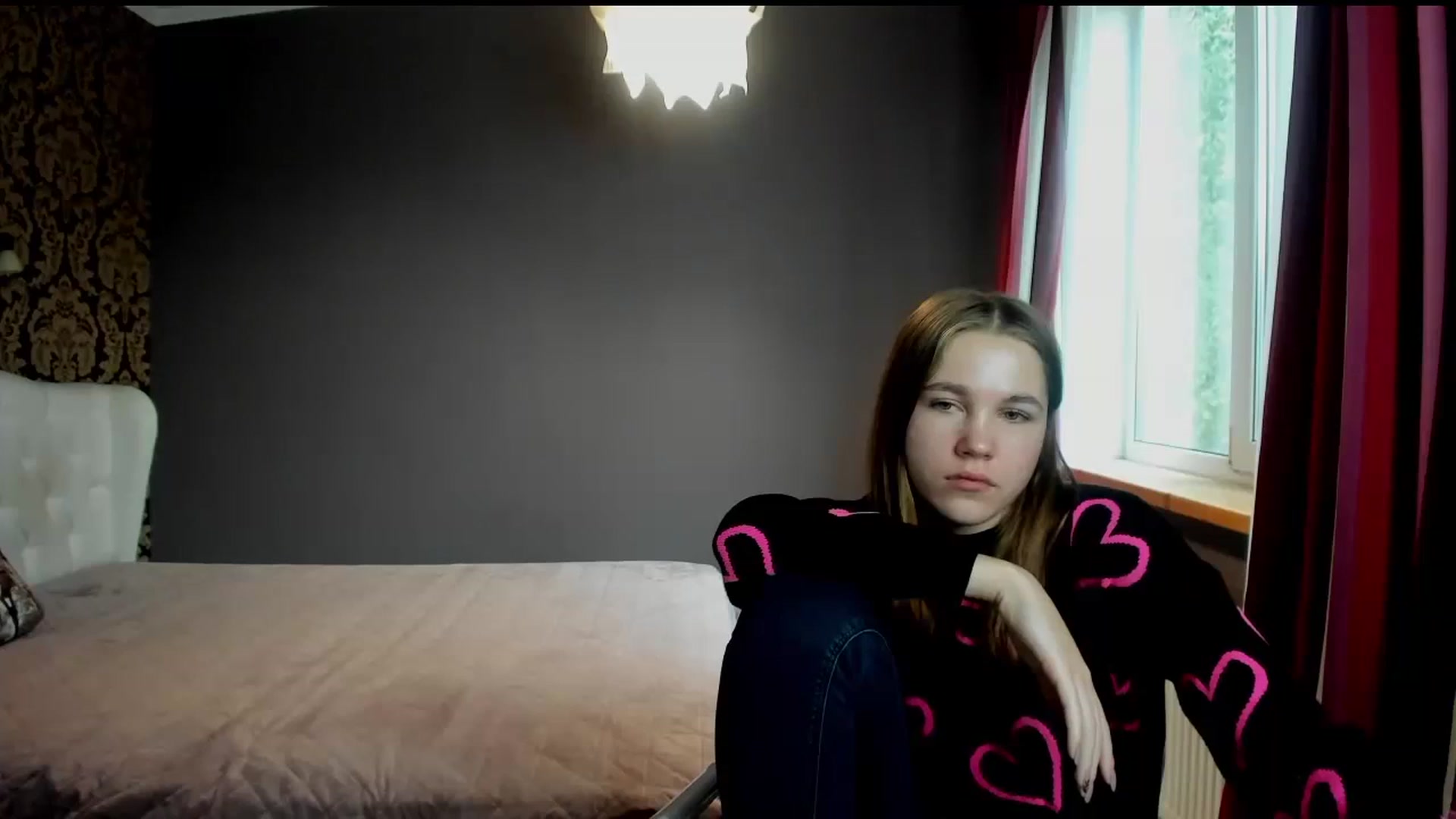 Gallery image thumbnail from Kate_Lewis's myfreecams stream on, 10/08/2023, 11:11 image 12 of 20