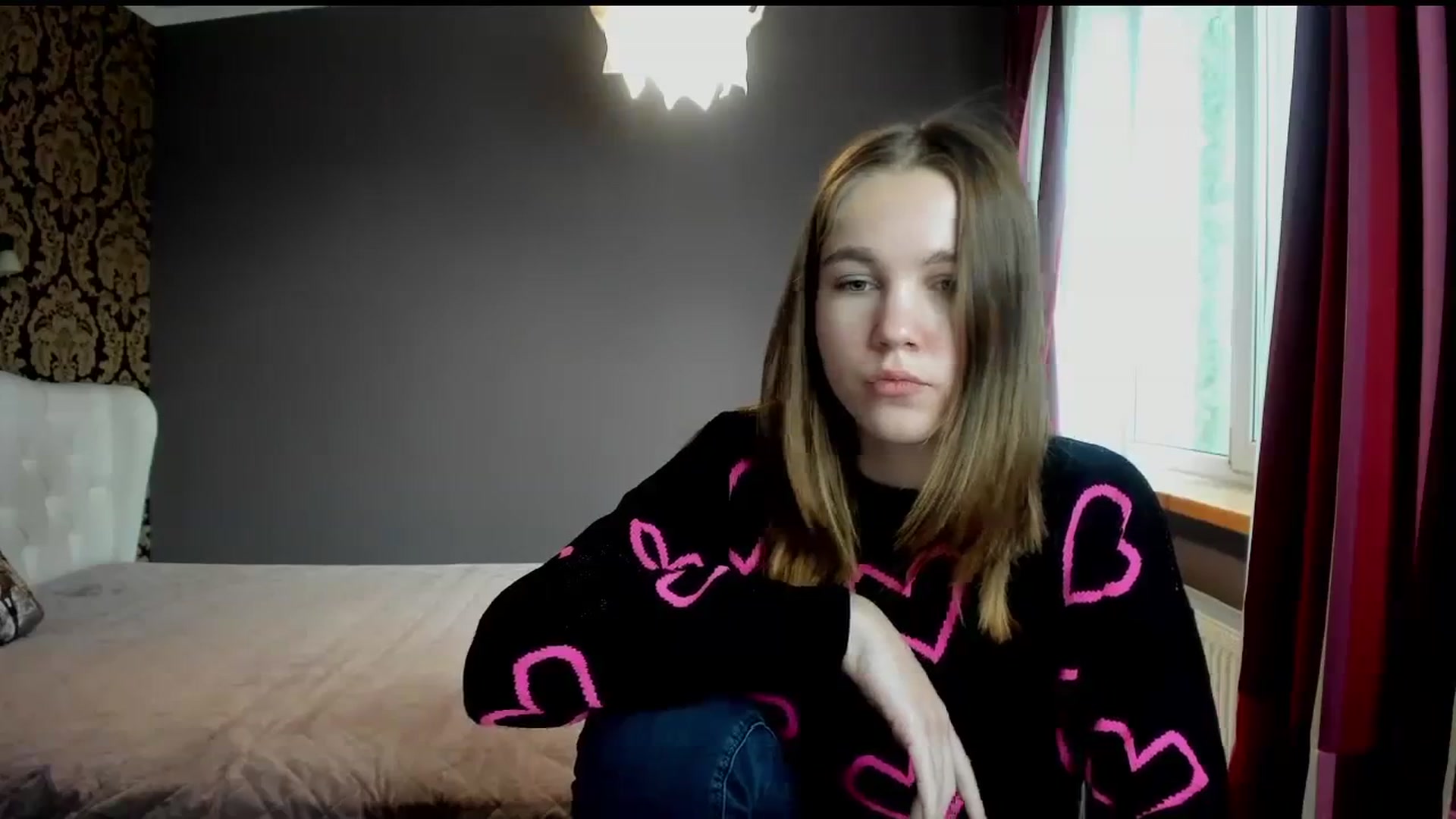 Gallery image thumbnail from Kate_Lewis's myfreecams stream on, 10/08/2023, 11:11 image 20 of 20