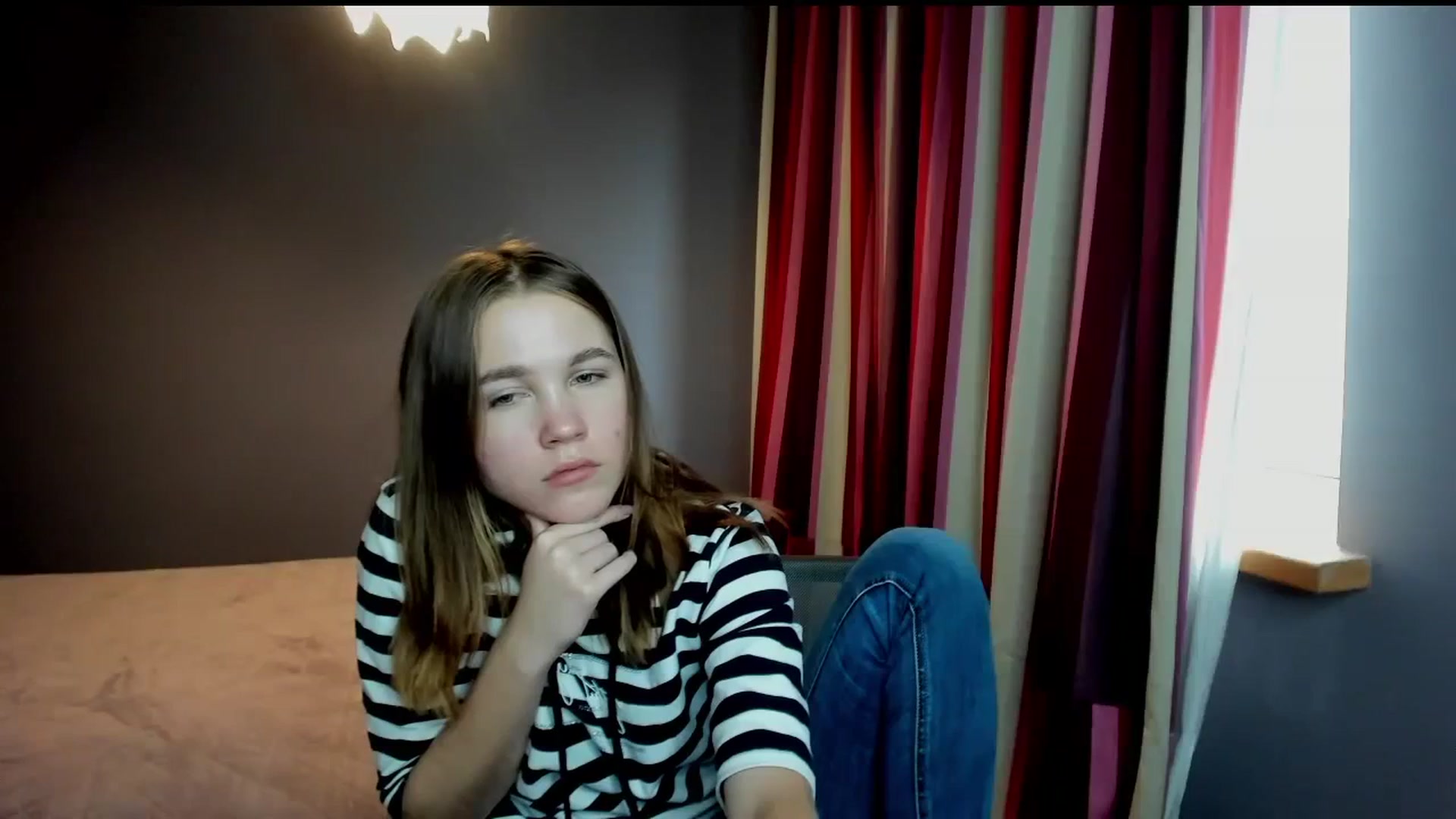 Gallery image thumbnail from Kate_Lewis's myfreecams stream on, 10/09/2023, 11:30 image 9 of 20