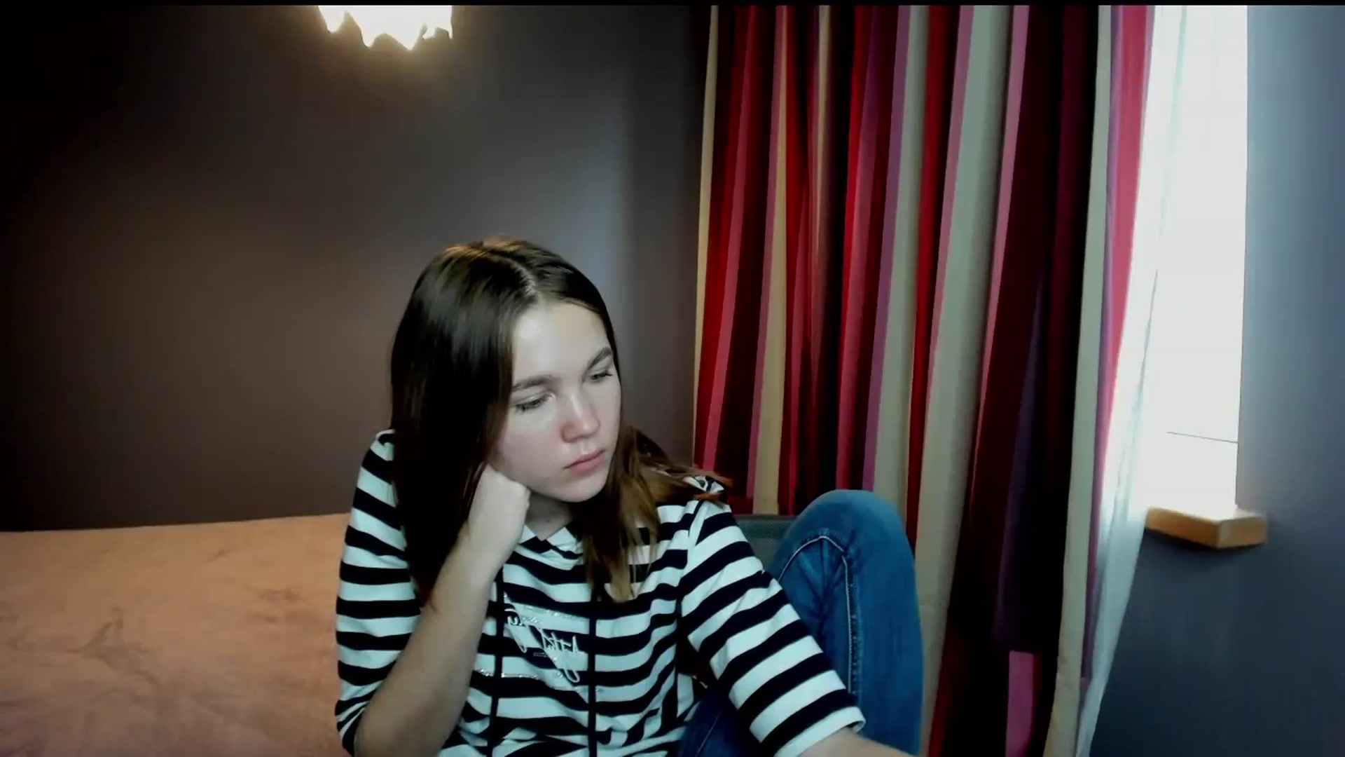 Gallery image thumbnail from Kate_Lewis's myfreecams stream on, 10/09/2023, 11:30 image 17 of 20