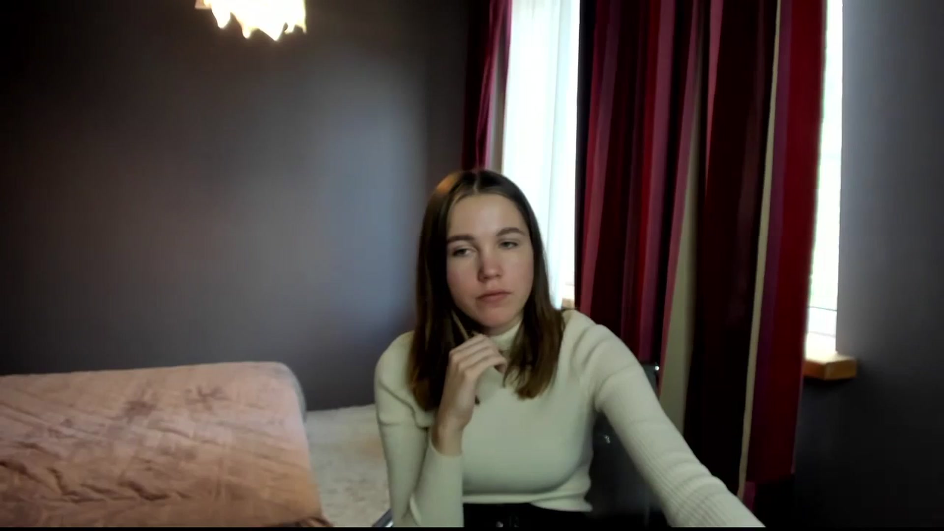 Gallery image thumbnail from Kate_Lewis's myfreecams stream on, 10/14/2023, 10:23 image 14 of 20