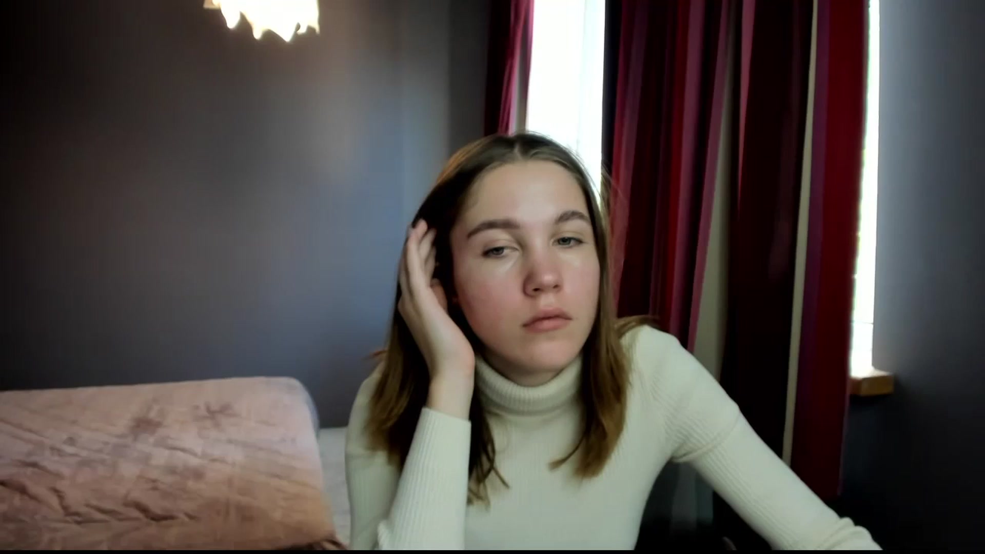 Gallery image thumbnail from Kate_Lewis's myfreecams stream on, 10/14/2023, 10:23 image 1 of 20