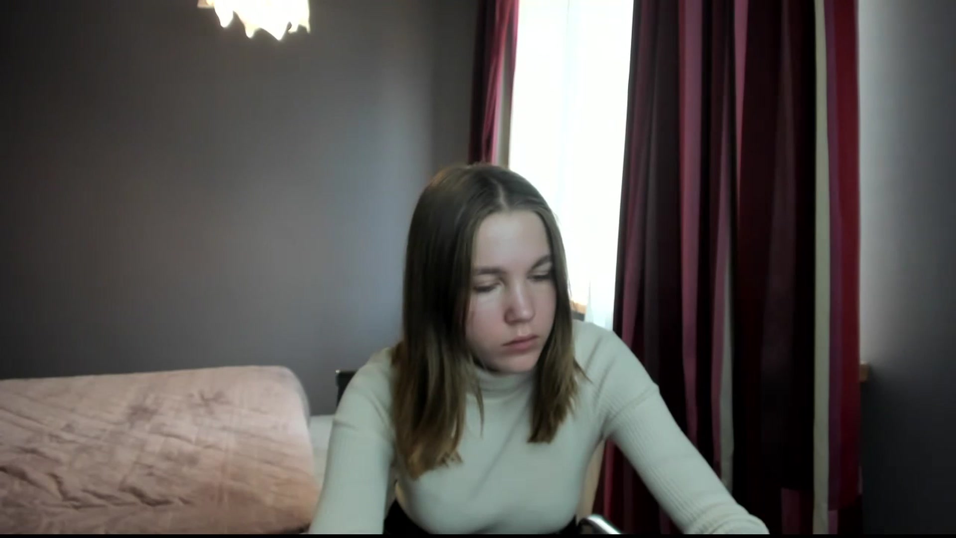 Gallery image thumbnail from Kate_Lewis's myfreecams stream on, 10/14/2023, 11:33 image 2 of 20