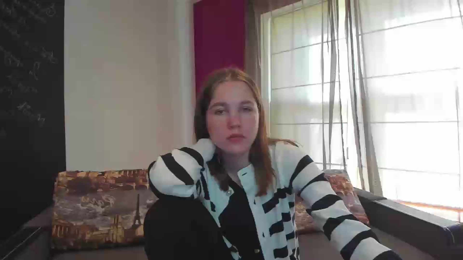 Gallery image thumbnail from Kate_Lewis's myfreecams stream on, 10/15/2023, 10:04 image 1 of 20