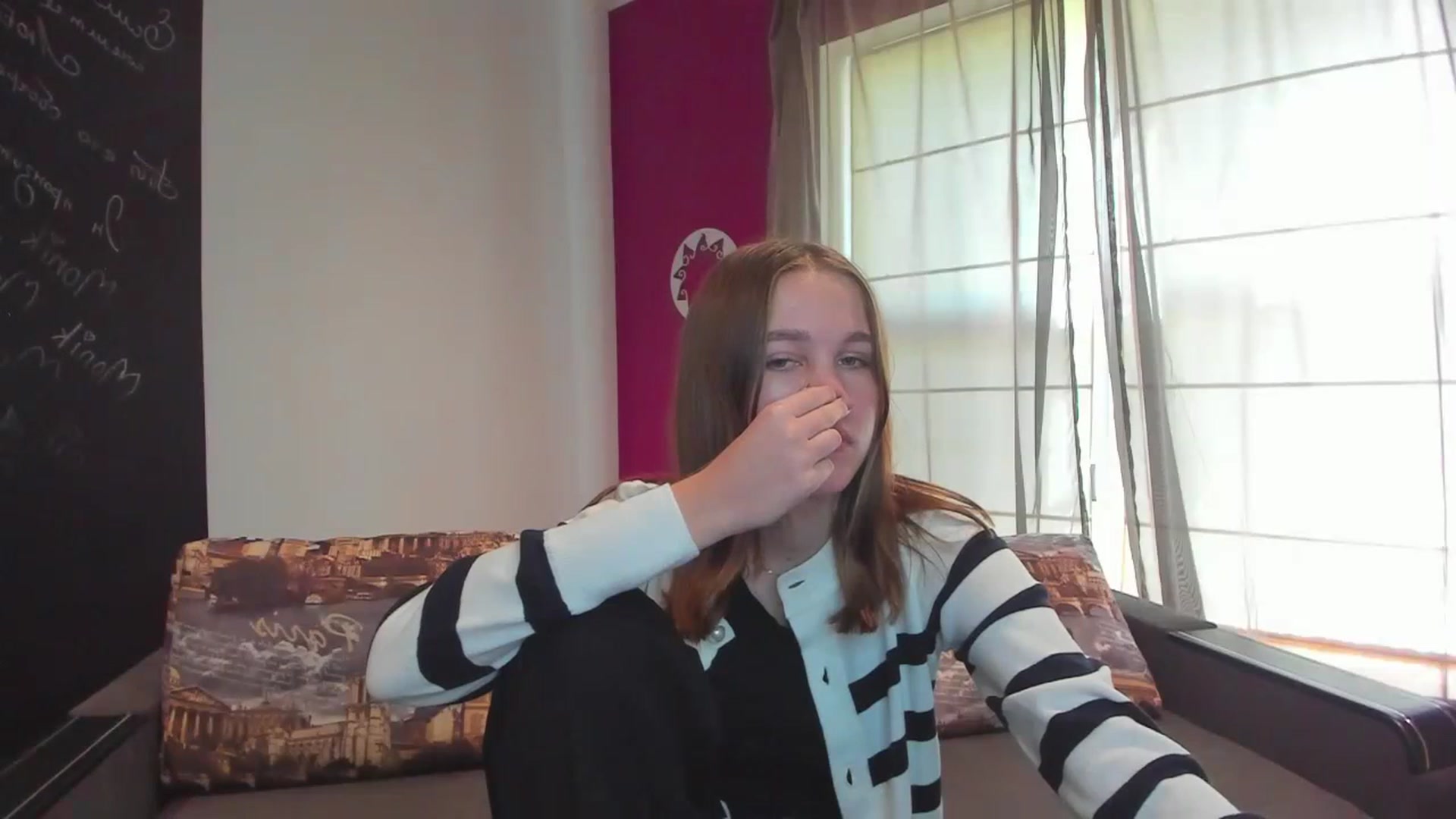Gallery image thumbnail from Kate_Lewis's myfreecams stream on, 10/15/2023, 10:04 image 7 of 20