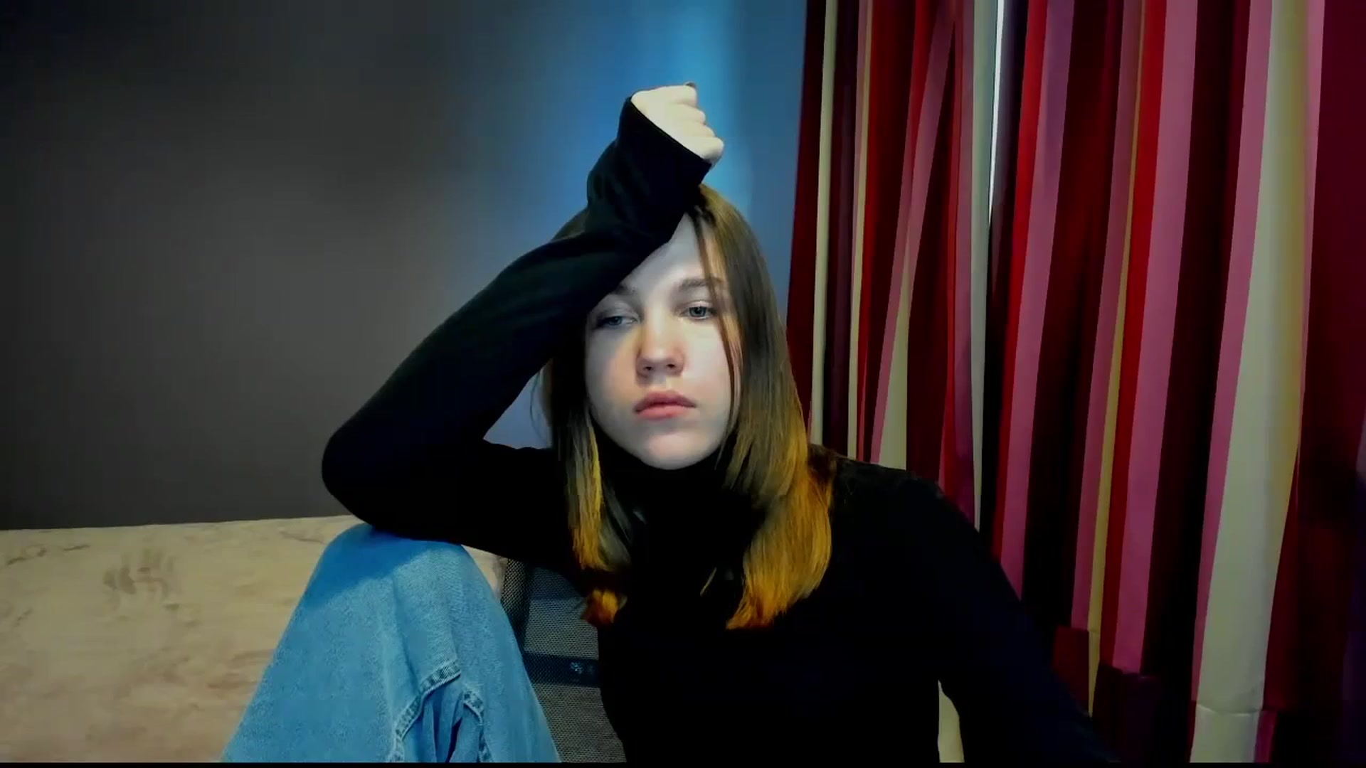 Gallery image thumbnail from Kate_Lewis's myfreecams stream on, 11/02/2023, 09:08 image 9 of 20