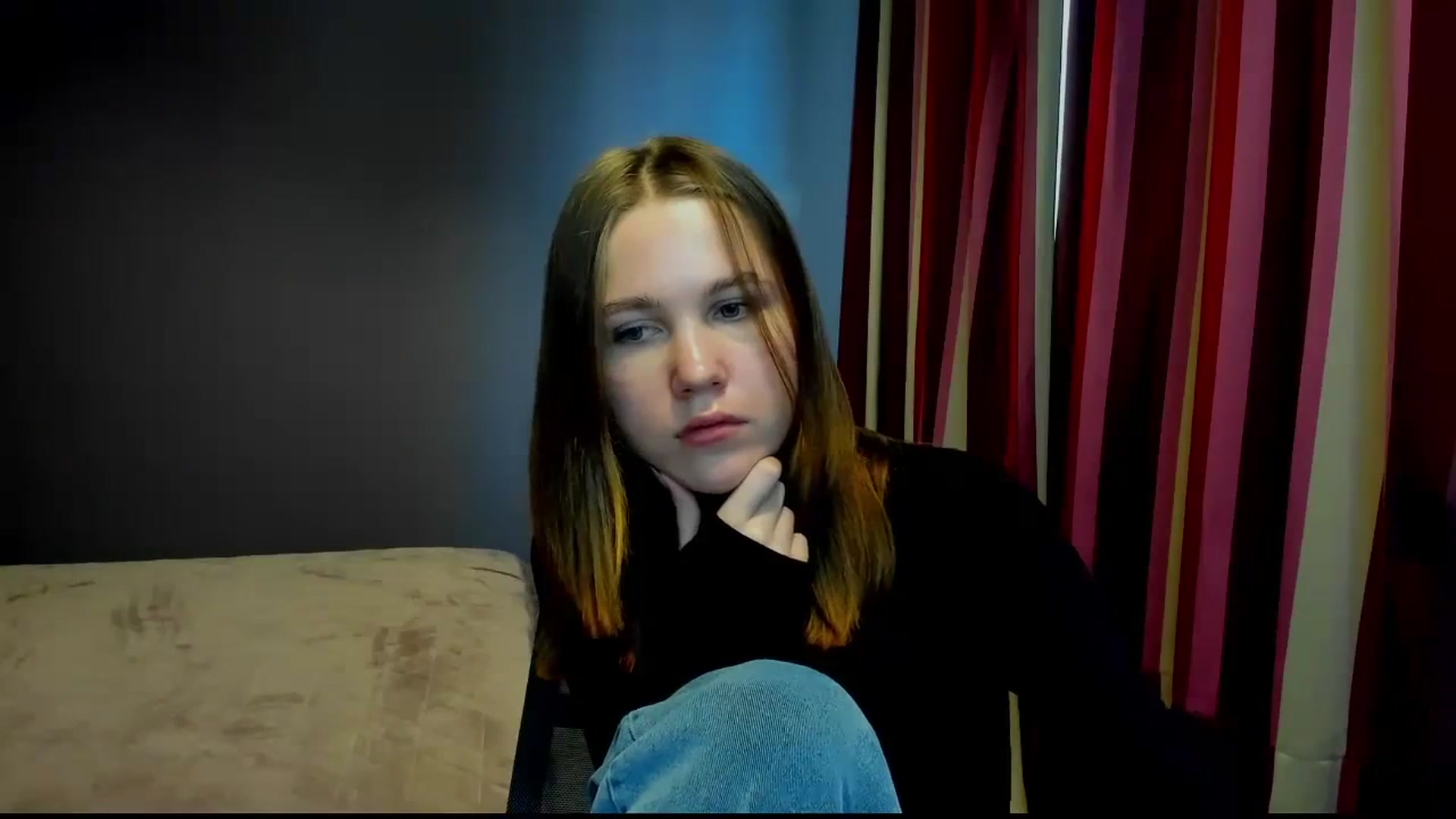 Gallery image thumbnail from Kate_Lewis's myfreecams stream on, 11/02/2023, 09:08 image 3 of 20