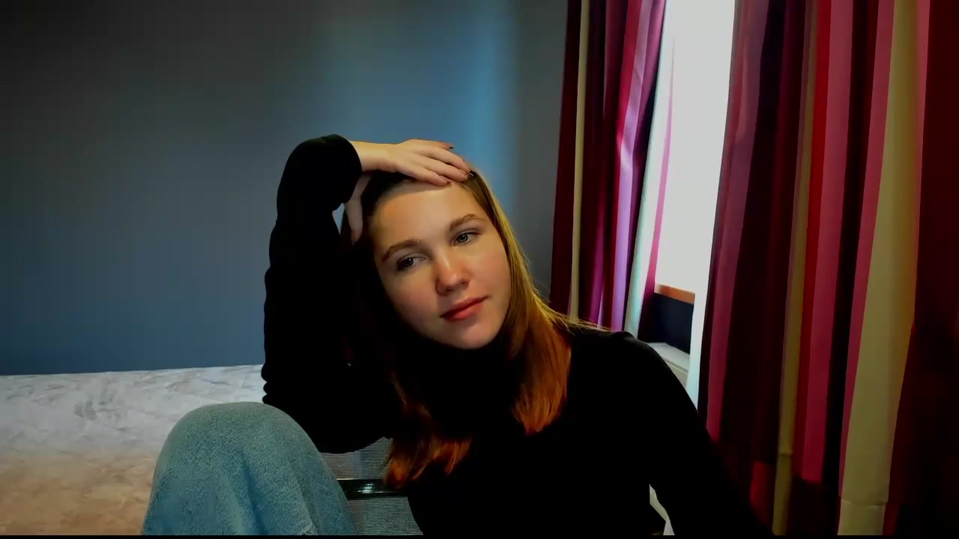 Gallery image thumbnail from Kate_Lewis's myfreecams stream on, 11/02/2023, 10:22 image 9 of 20