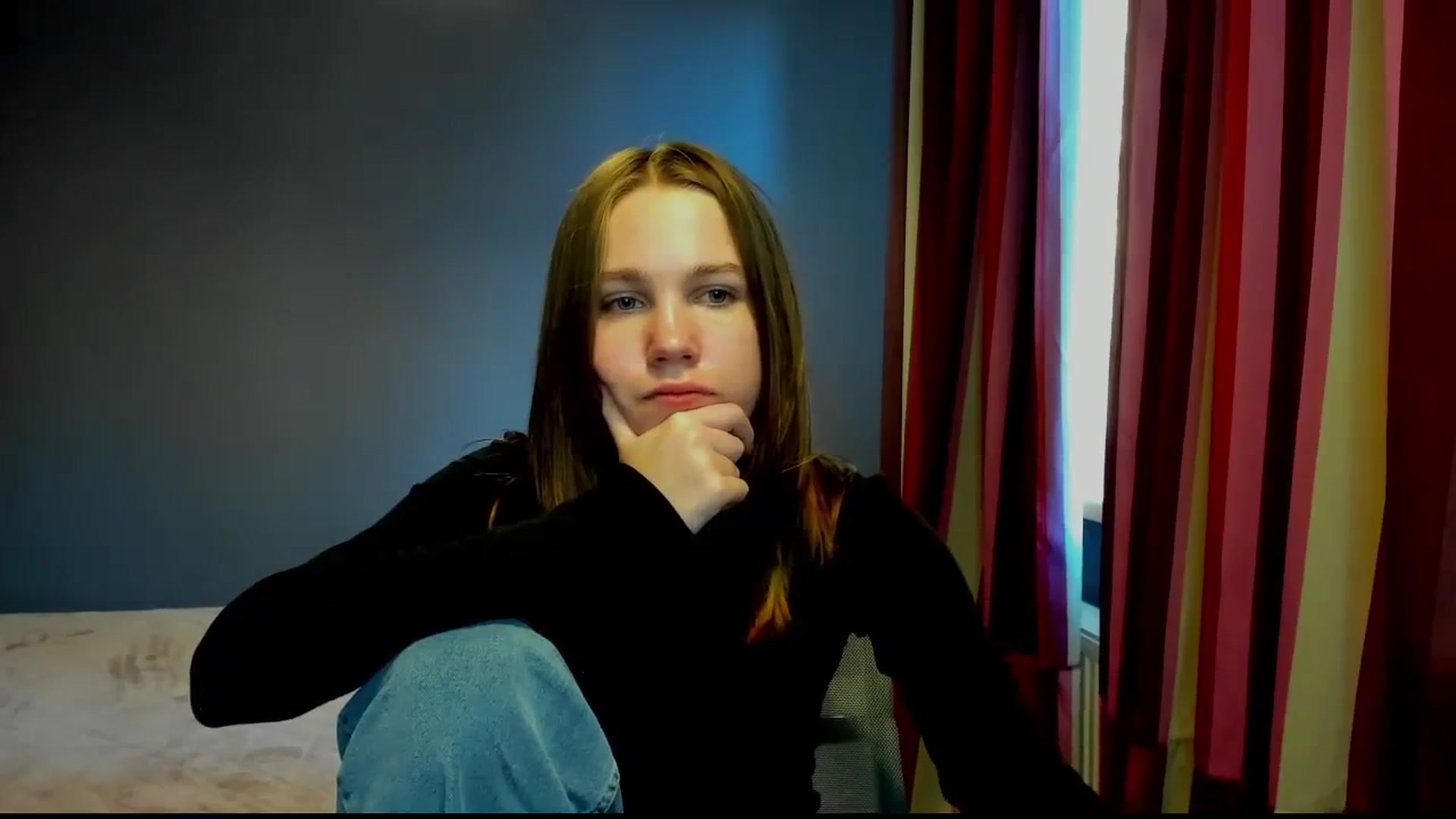 Gallery image thumbnail from Kate_Lewis's myfreecams stream on, 11/02/2023, 12:03 image 13 of 20