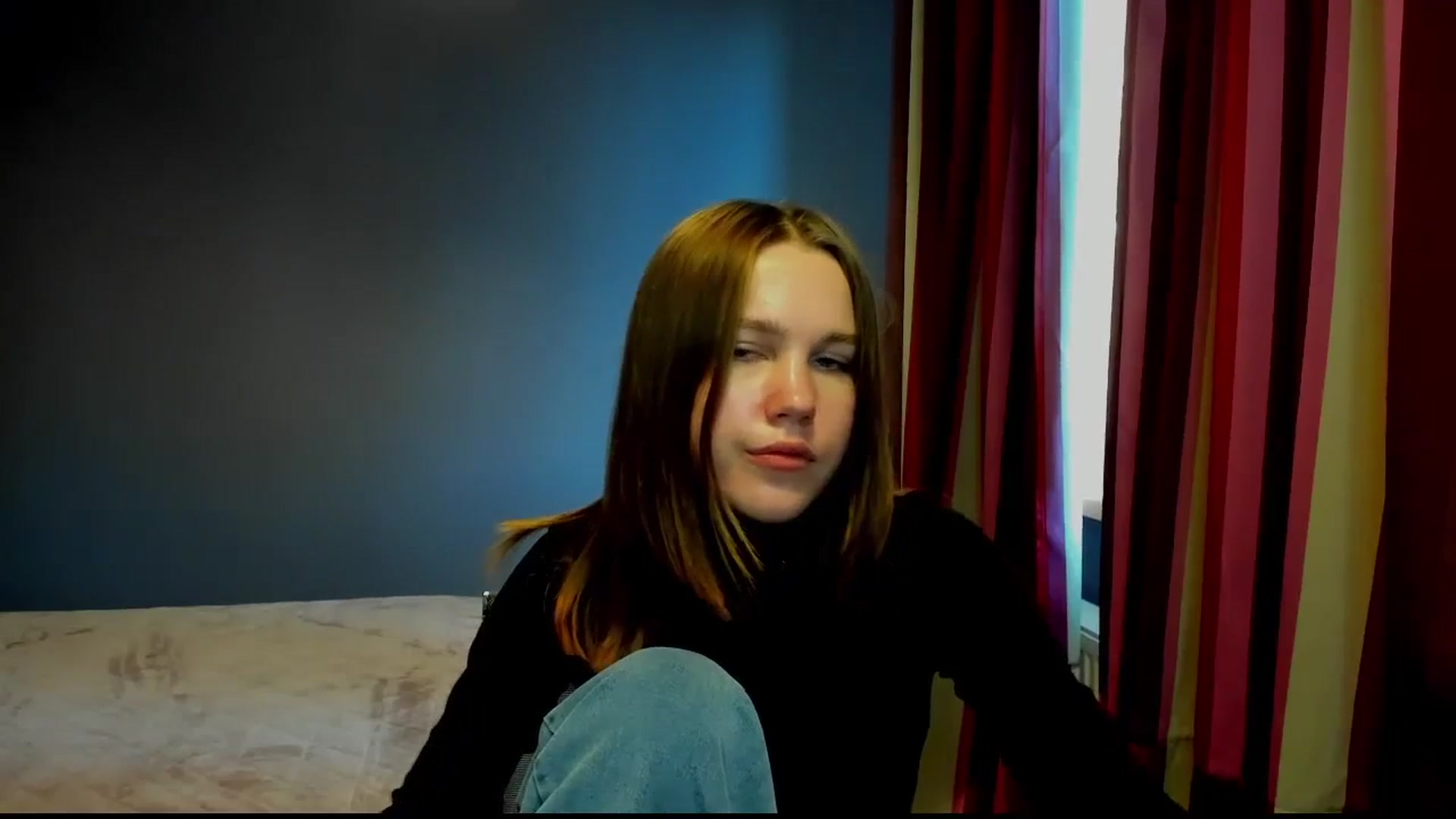 Gallery image thumbnail from Kate_Lewis's myfreecams stream on, 11/02/2023, 12:03 image 19 of 20