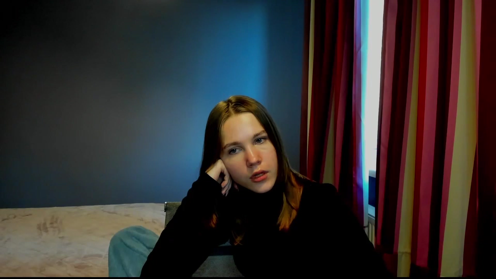 Gallery image thumbnail from Kate_Lewis's myfreecams stream on, 11/02/2023, 12:03 image 8 of 20