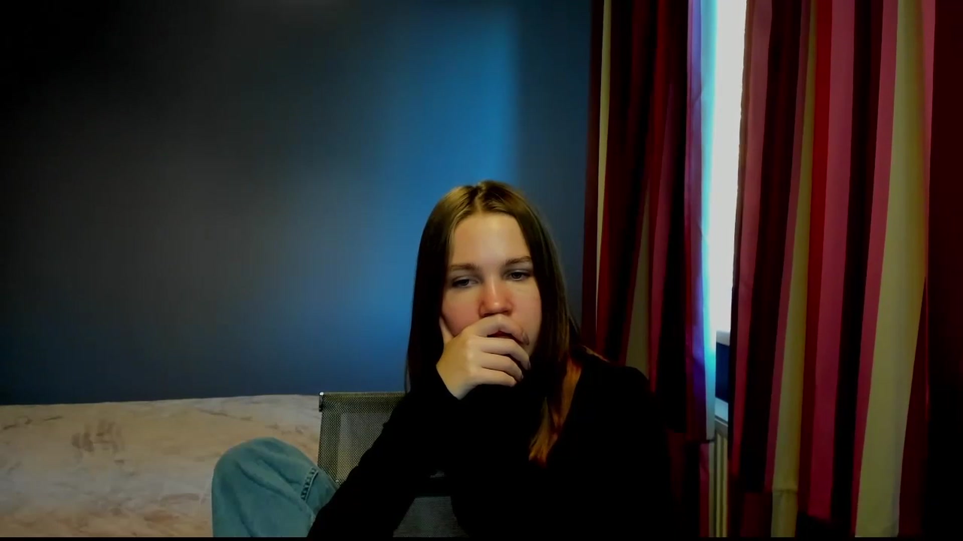 Gallery image thumbnail from Kate_Lewis's myfreecams stream on, 11/02/2023, 12:03 image 11 of 20