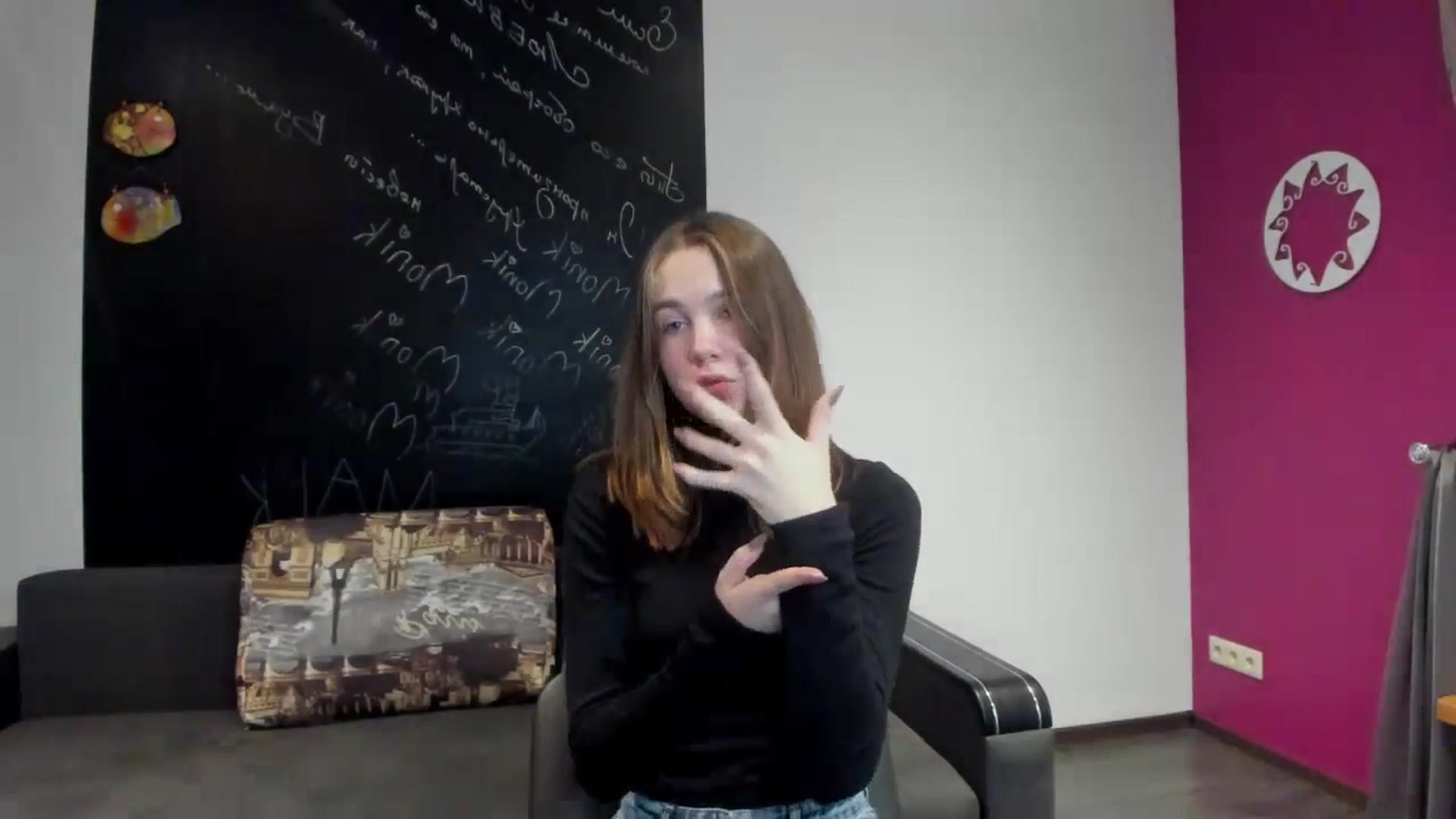 Gallery image thumbnail from Kate_Lewis's myfreecams stream on, 11/03/2023, 10:18 image 11 of 20
