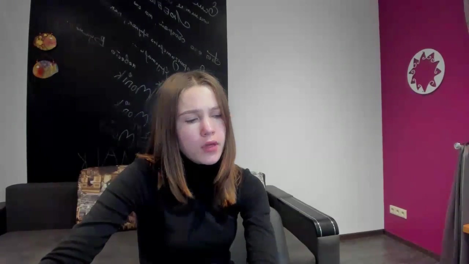 Gallery image thumbnail from Kate_Lewis's myfreecams stream on, 11/03/2023, 10:18 image 8 of 20
