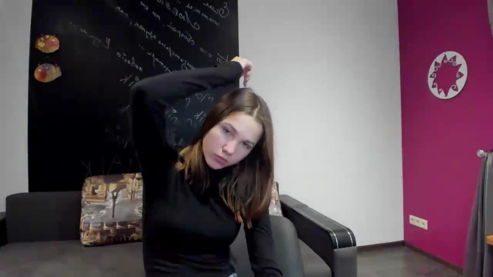 Gallery image thumbnail from Kate_Lewis's myfreecams stream on, 11/03/2023, 10:18 image 7 of 20