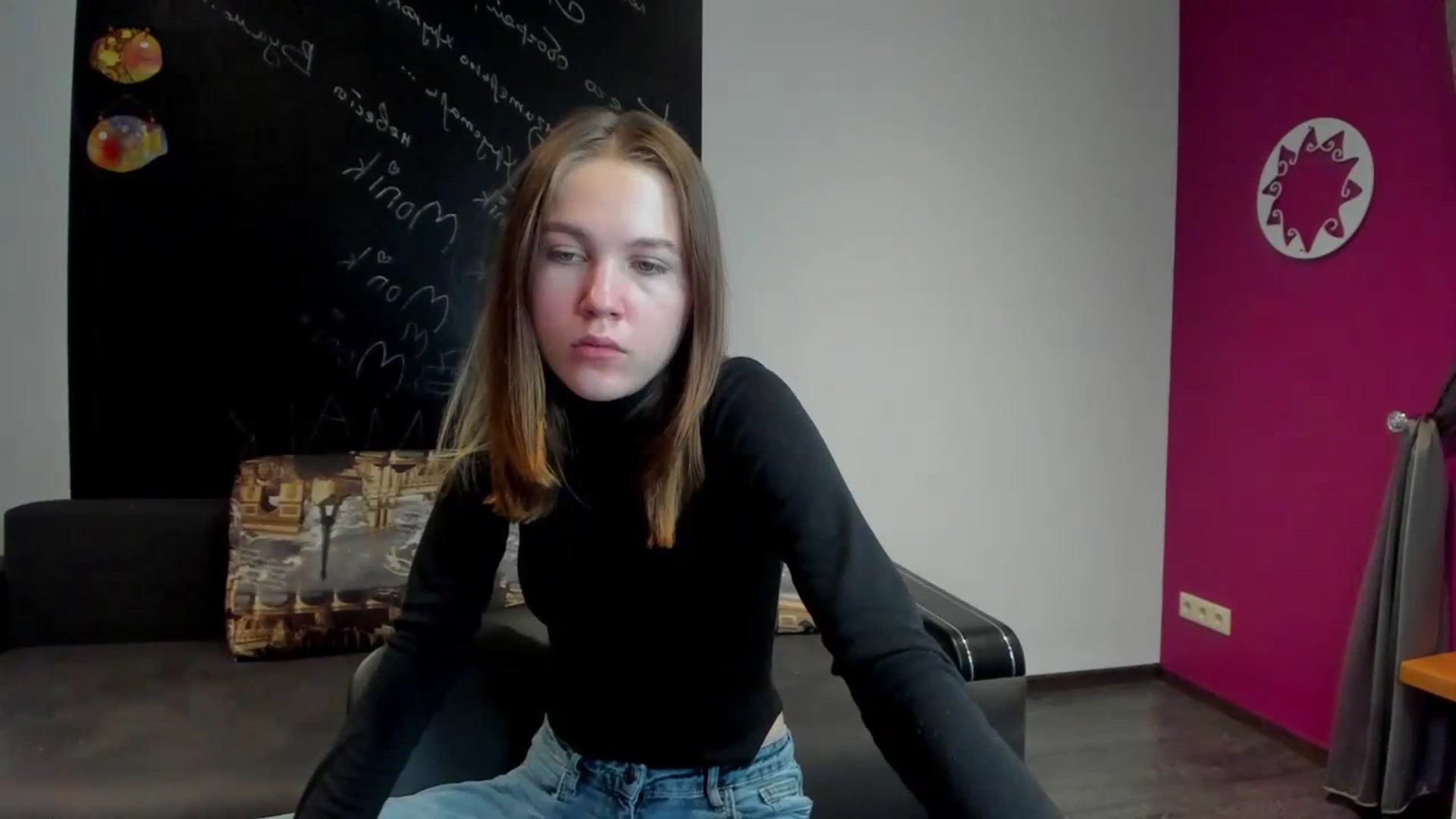 Gallery image thumbnail from Kate_Lewis's myfreecams stream on, 11/03/2023, 12:08 image 6 of 20
