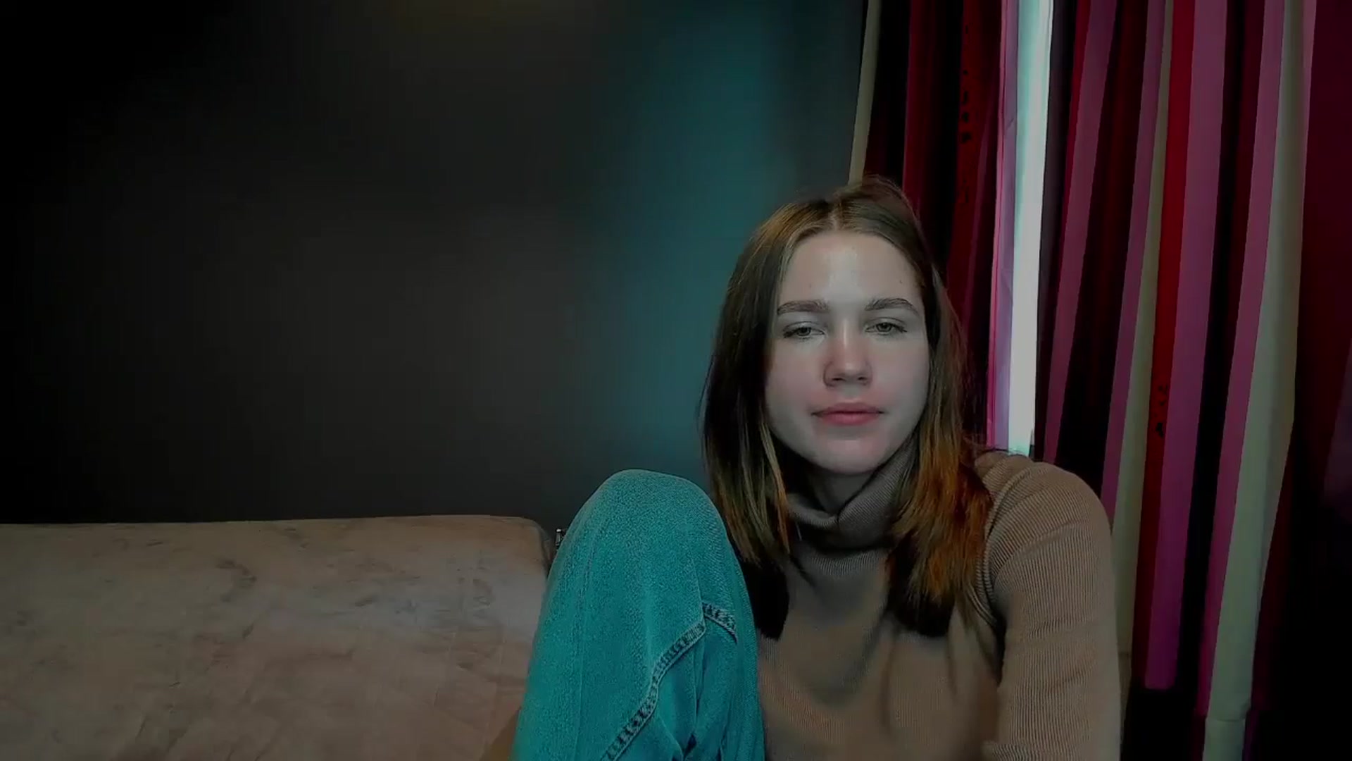 Gallery image thumbnail from Kate_Lewis's myfreecams stream on, 11/06/2023, 08:58 image 19 of 20