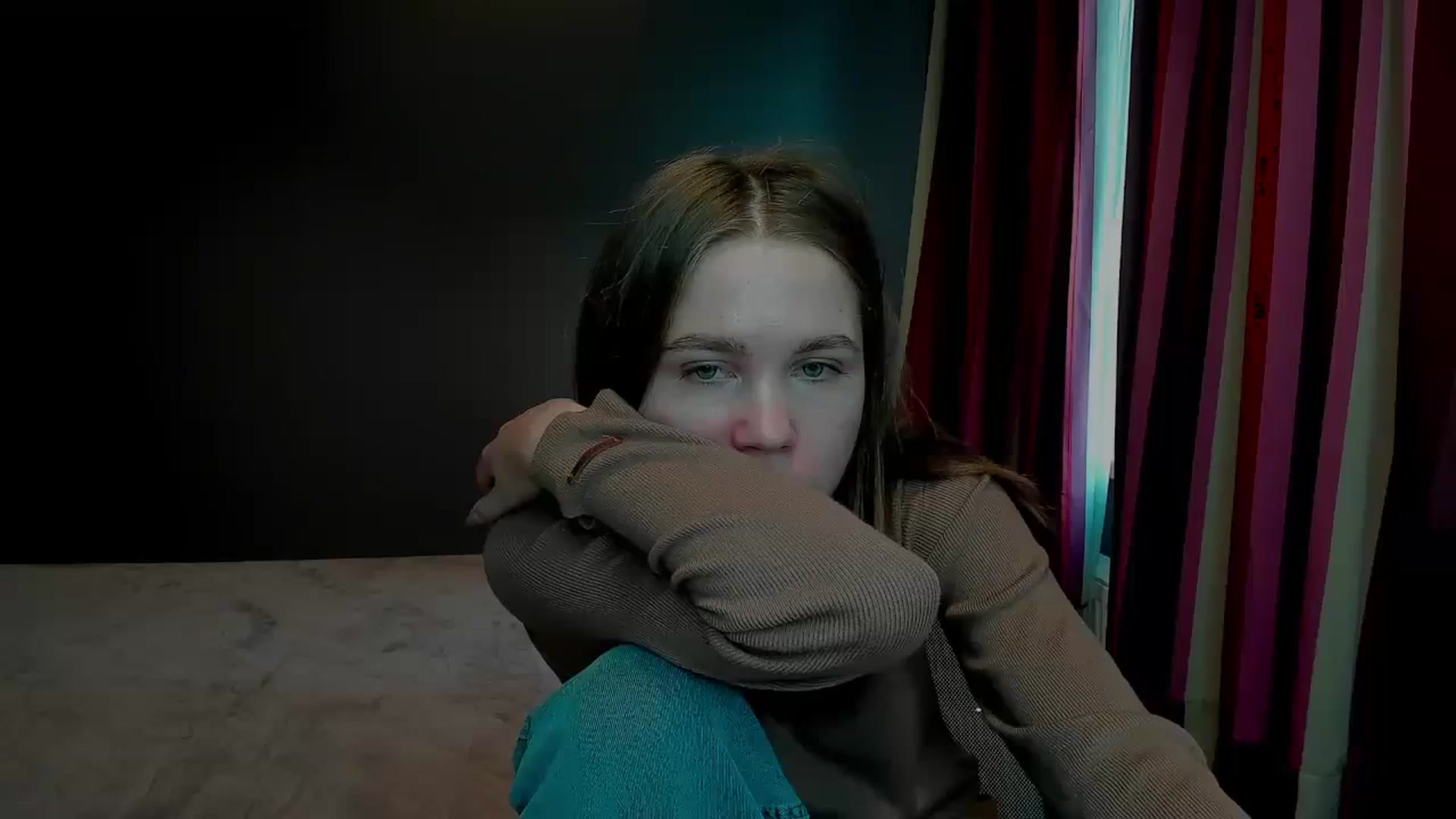 Gallery image thumbnail from Kate_Lewis's myfreecams stream on, 11/06/2023, 08:58 image 11 of 20