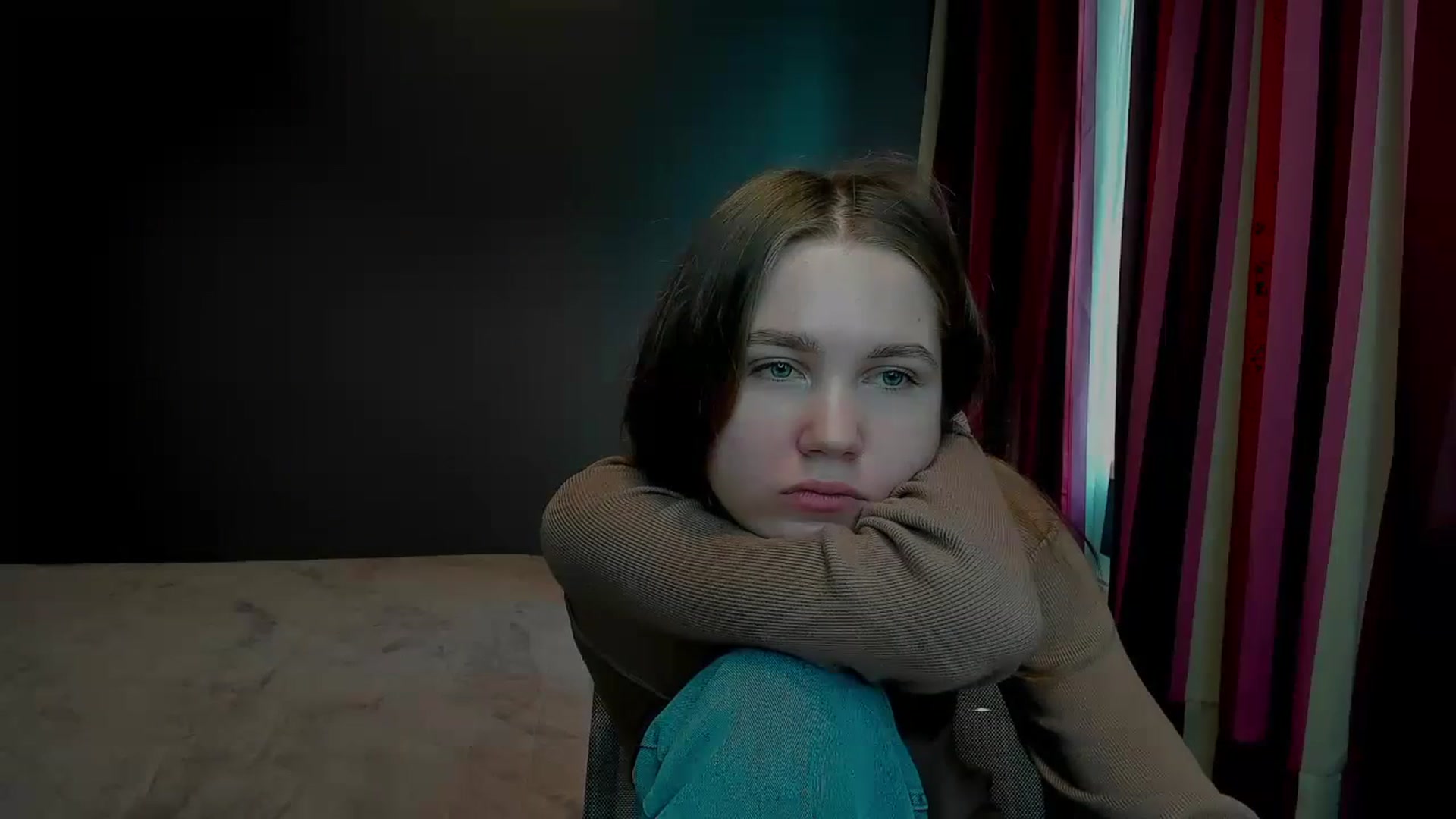 Gallery image thumbnail from Kate_Lewis's myfreecams stream on, 11/06/2023, 08:58 image 17 of 20