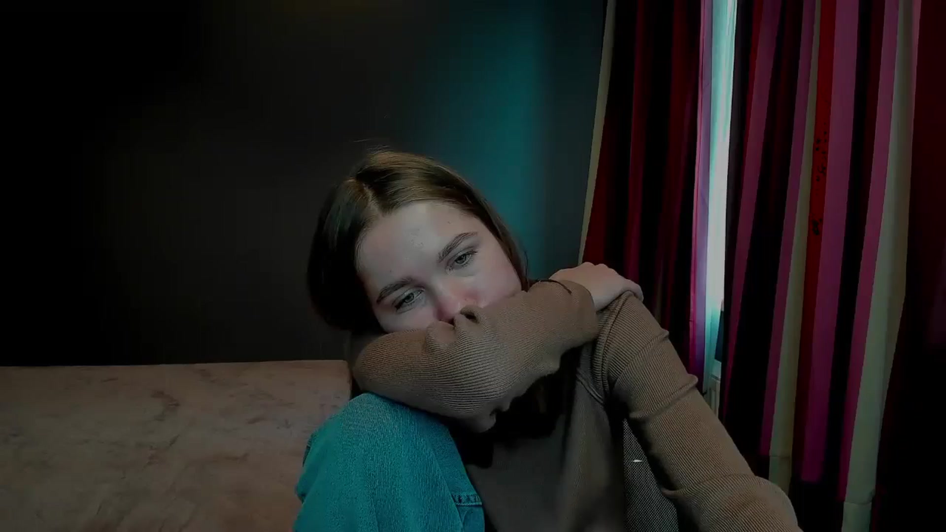 Gallery image thumbnail from Kate_Lewis's myfreecams stream on, 11/06/2023, 08:58 image 7 of 20