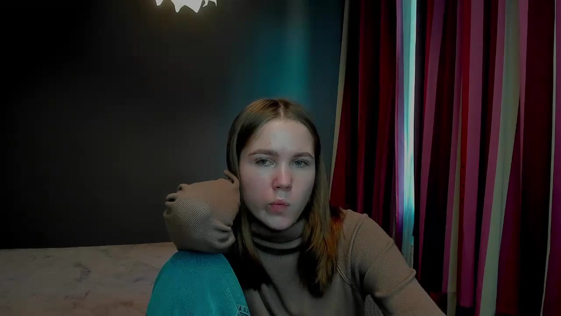 Gallery image thumbnail from Kate_Lewis's myfreecams stream on, 11/06/2023, 10:51 image 2 of 20