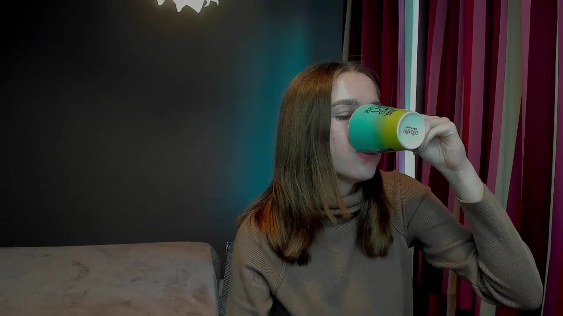 Gallery image thumbnail from Kate_Lewis's myfreecams stream on, 11/06/2023, 11:43 image 7 of 20