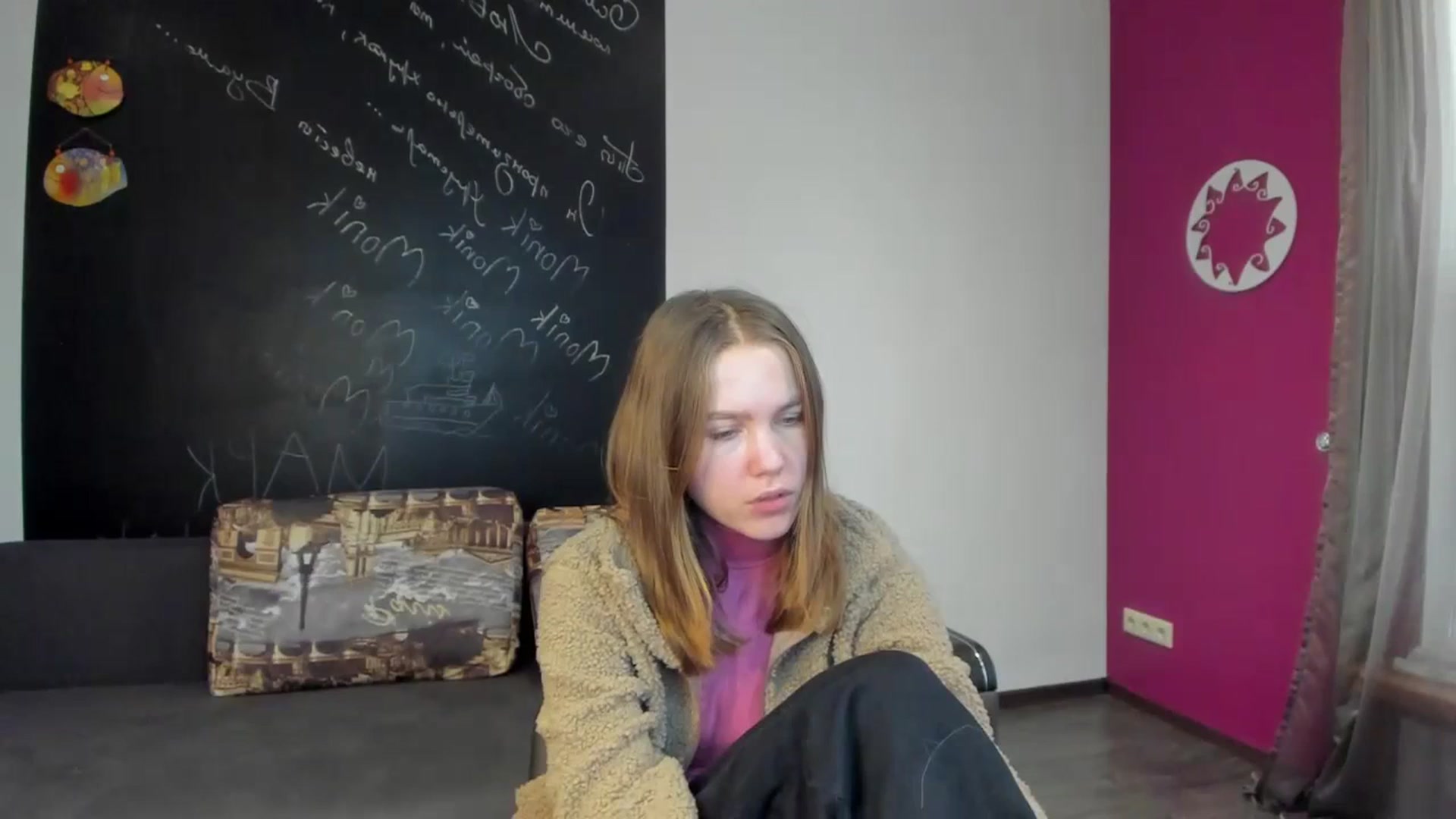 Gallery image thumbnail from Kate_Lewis's myfreecams stream on, 11/07/2023, 12:05 image 1 of 20