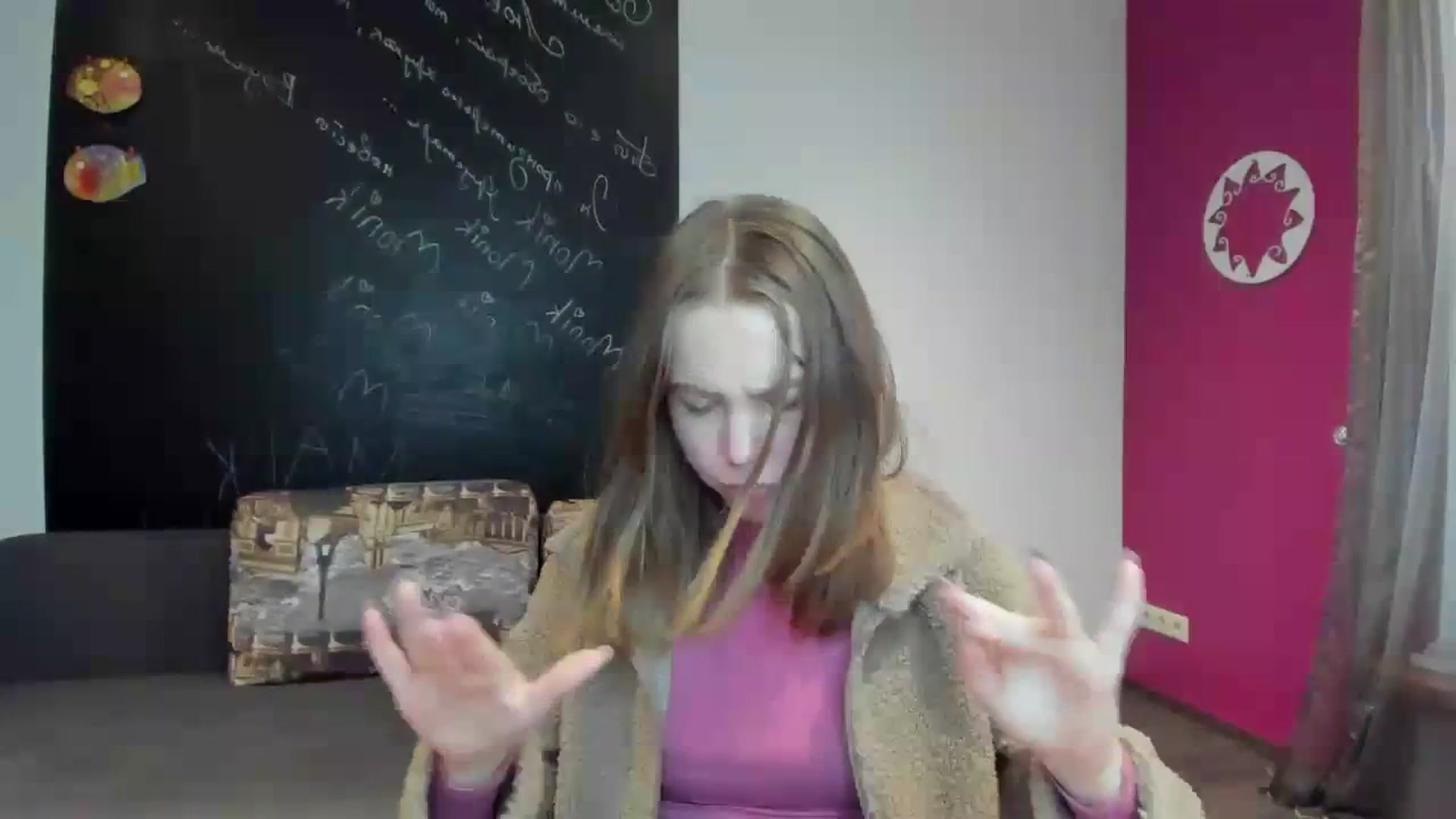 Gallery image thumbnail from Kate_Lewis's myfreecams stream on, 11/07/2023, 12:05 image 19 of 20