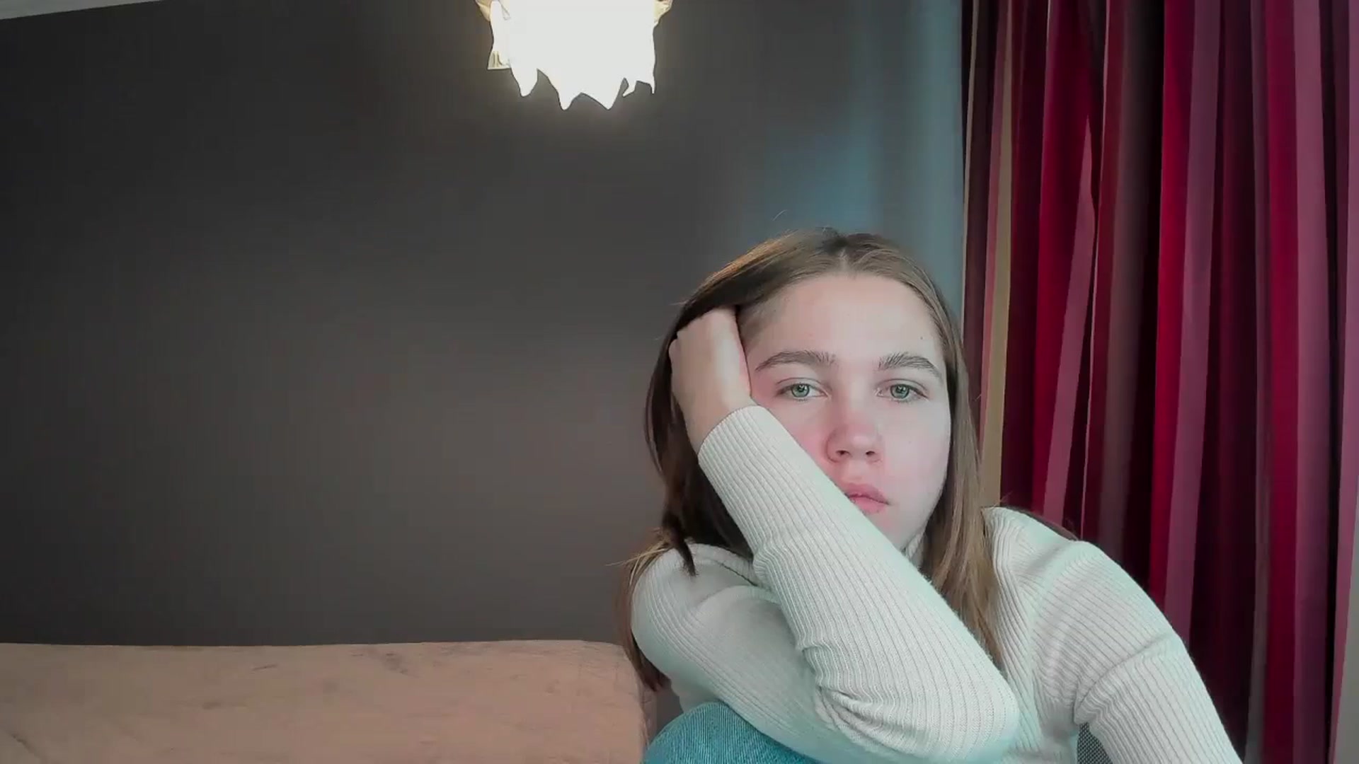 Gallery image thumbnail from Kate_Lewis's myfreecams stream on, 11/09/2023, 08:25 image 11 of 20