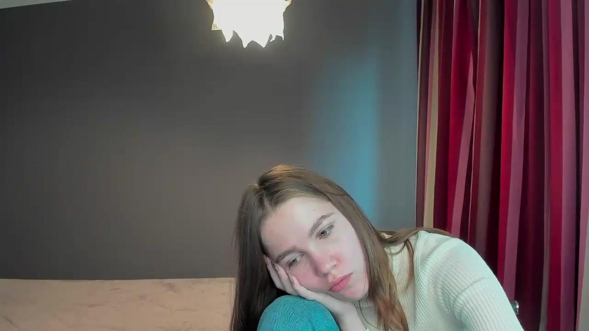 Gallery image thumbnail from Kate_Lewis's myfreecams stream on, 11/09/2023, 08:25 image 15 of 20