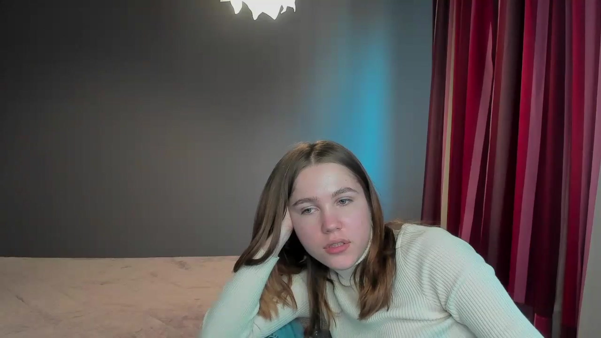 Gallery image thumbnail from Kate_Lewis's myfreecams stream on, 11/09/2023, 11:36 image 16 of 20