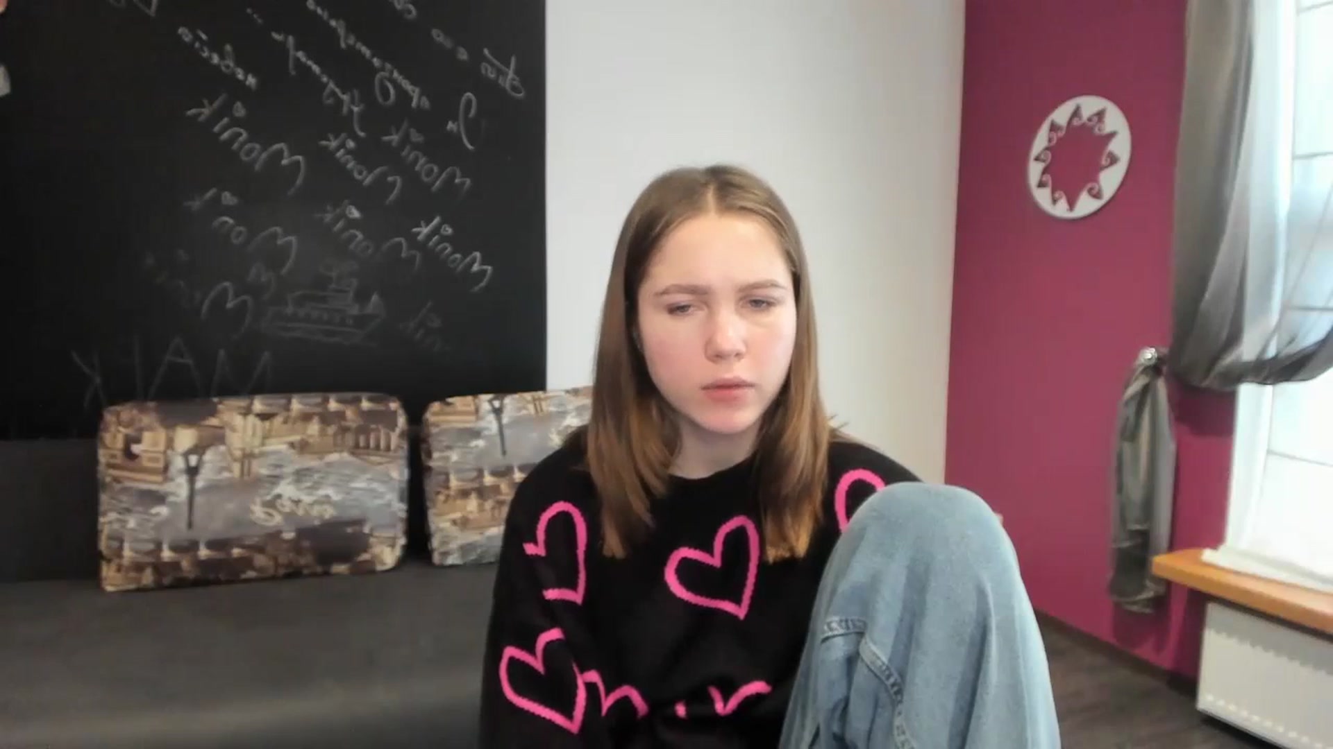 Gallery image thumbnail from Kate_Lewis's myfreecams stream on, 11/10/2023, 09:42 image 9 of 20