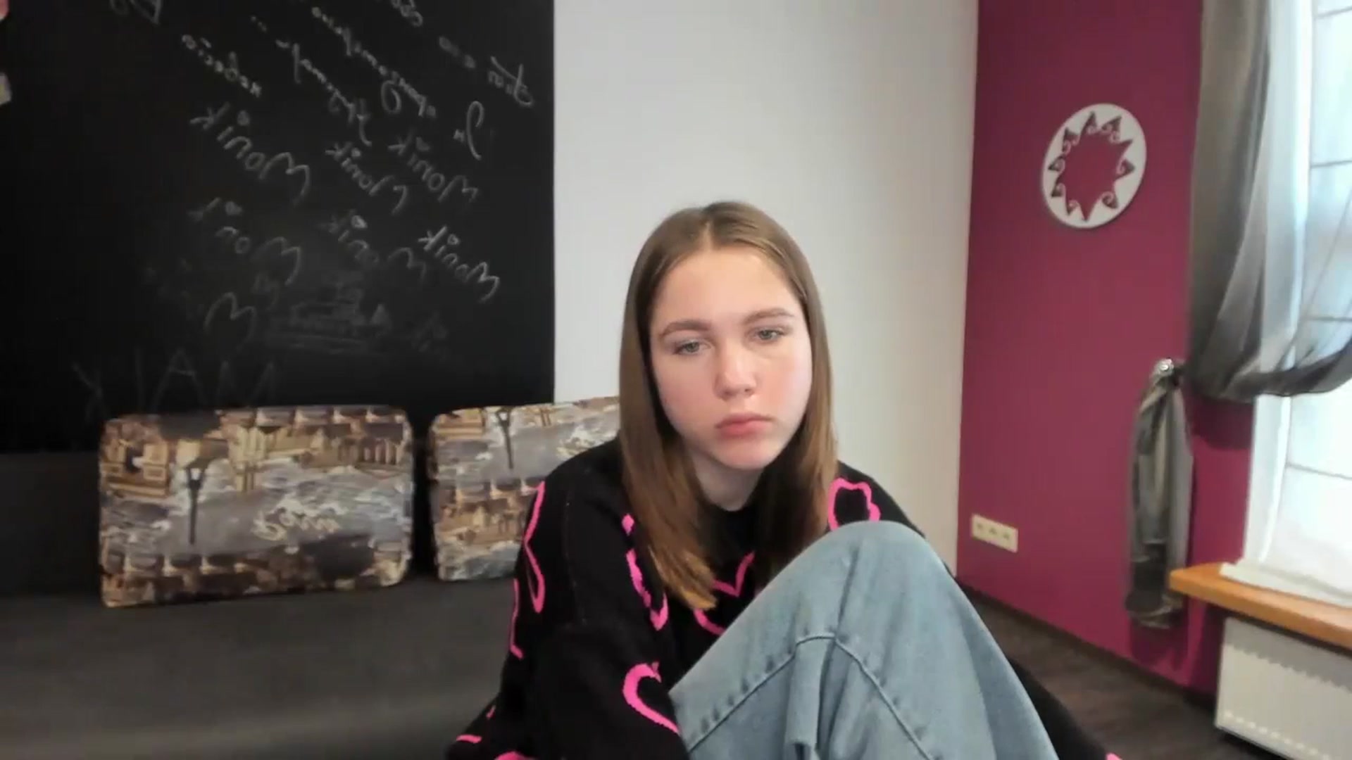 Gallery image thumbnail from Kate_Lewis's myfreecams stream on, 11/10/2023, 09:42 image 20 of 20