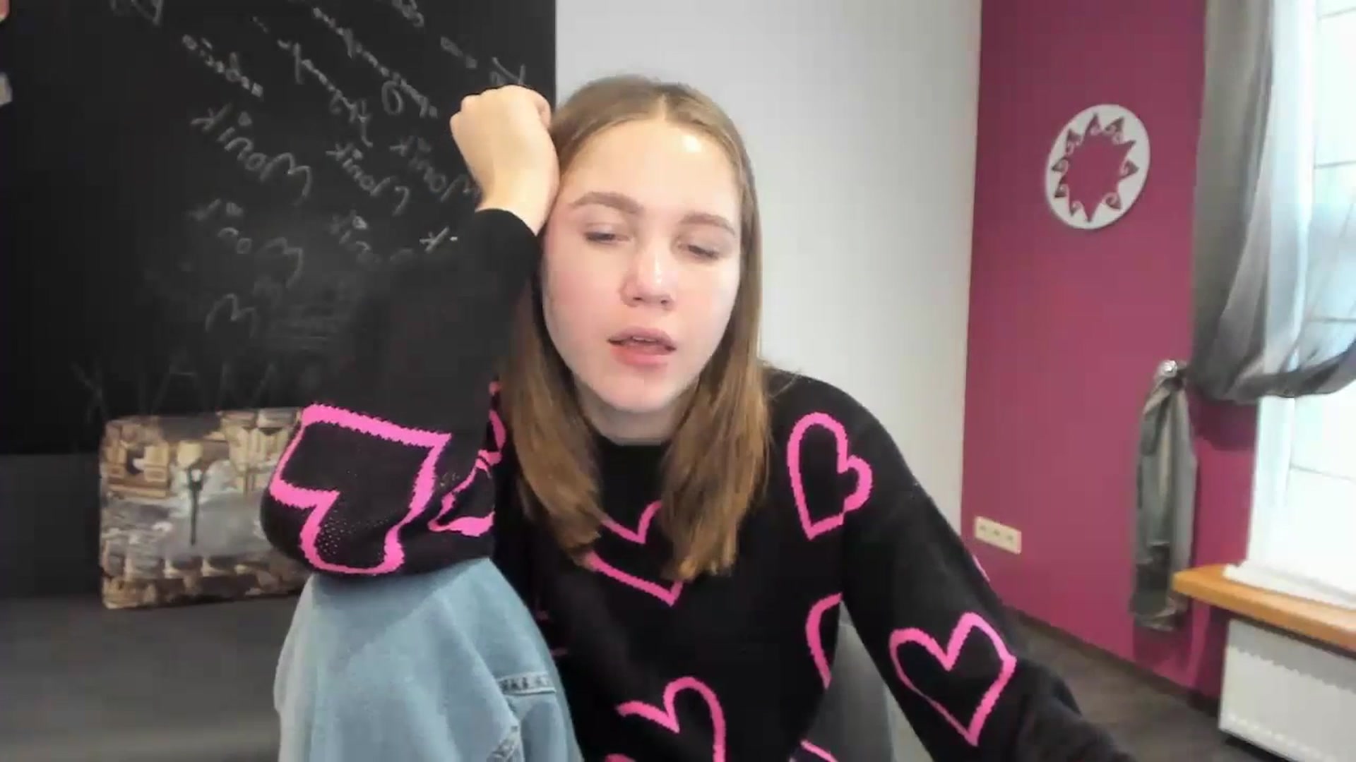 Gallery image thumbnail from Kate_Lewis's myfreecams stream on, 11/10/2023, 11:18 image 3 of 20
