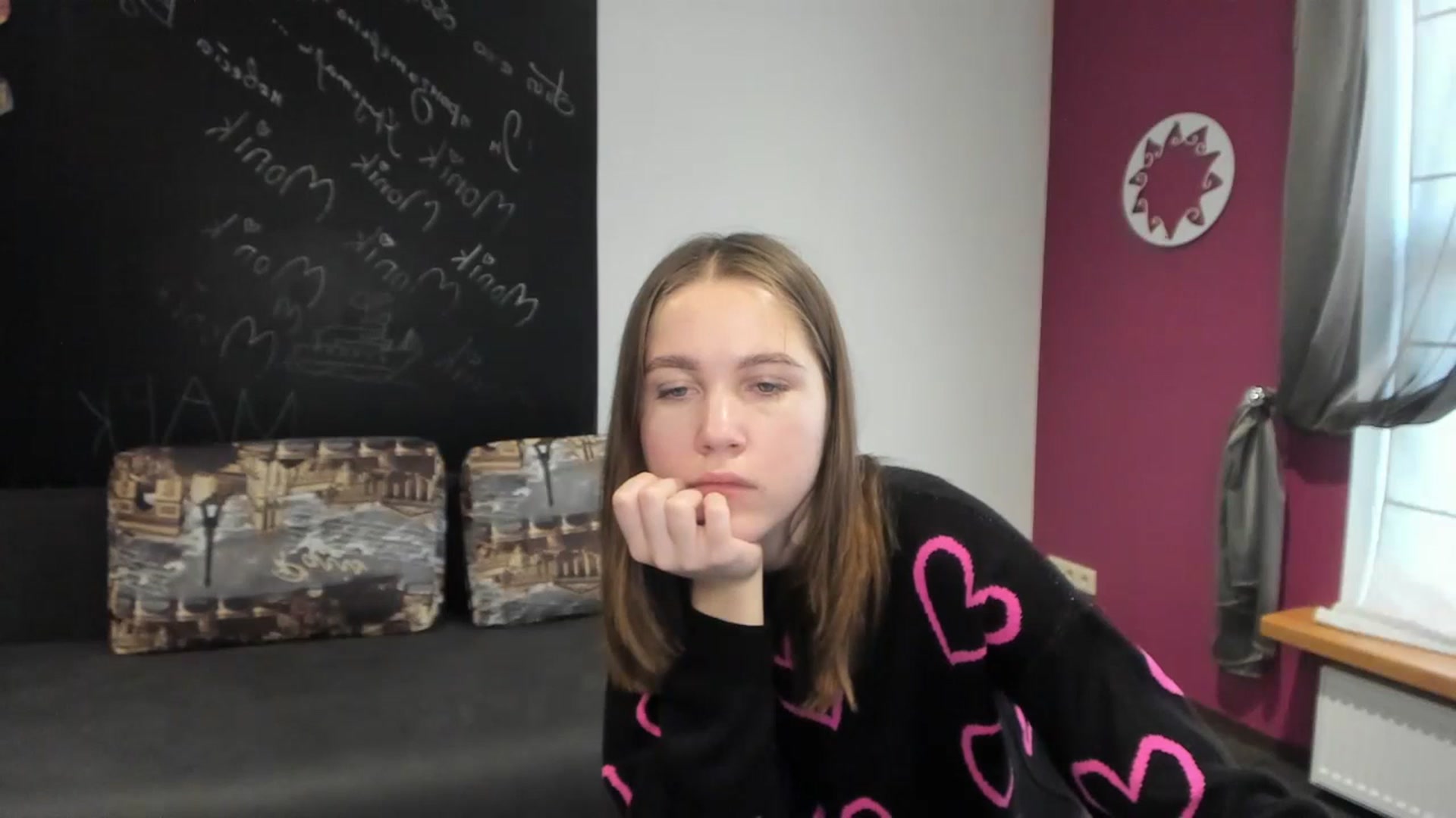 Gallery image thumbnail from Kate_Lewis's myfreecams stream on, 11/10/2023, 12:08 image 2 of 20