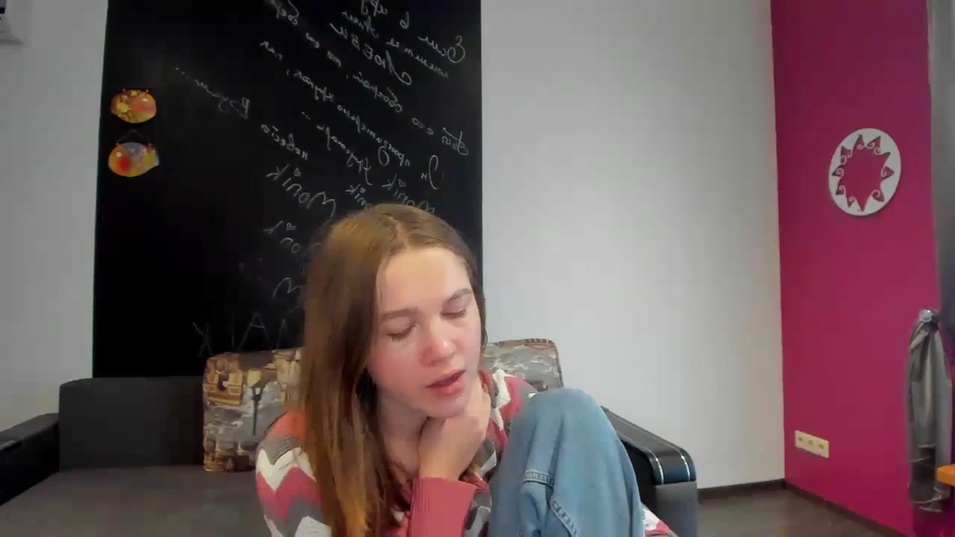 Gallery image thumbnail from Kate_Lewis's myfreecams stream on, 11/12/2023, 11:11 image 18 of 20
