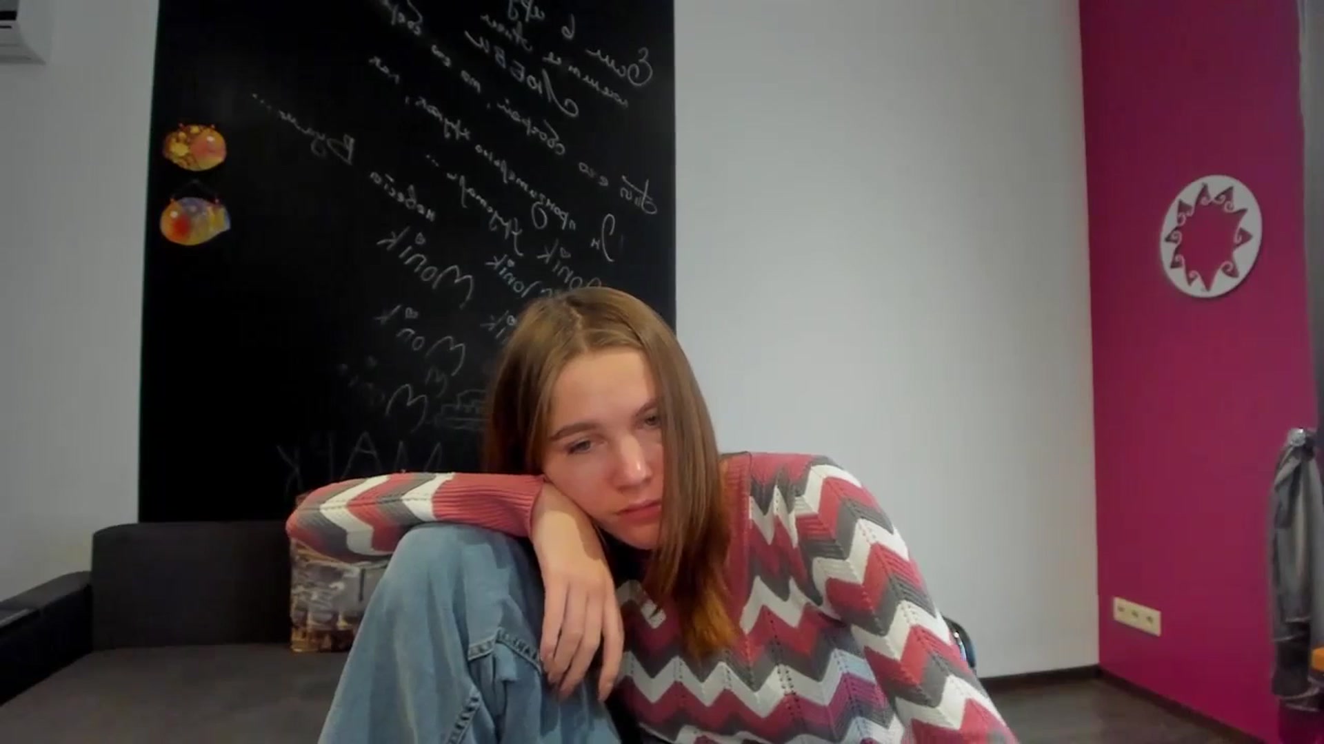Gallery image thumbnail from Kate_Lewis's myfreecams stream on, 11/12/2023, 11:11 image 9 of 20