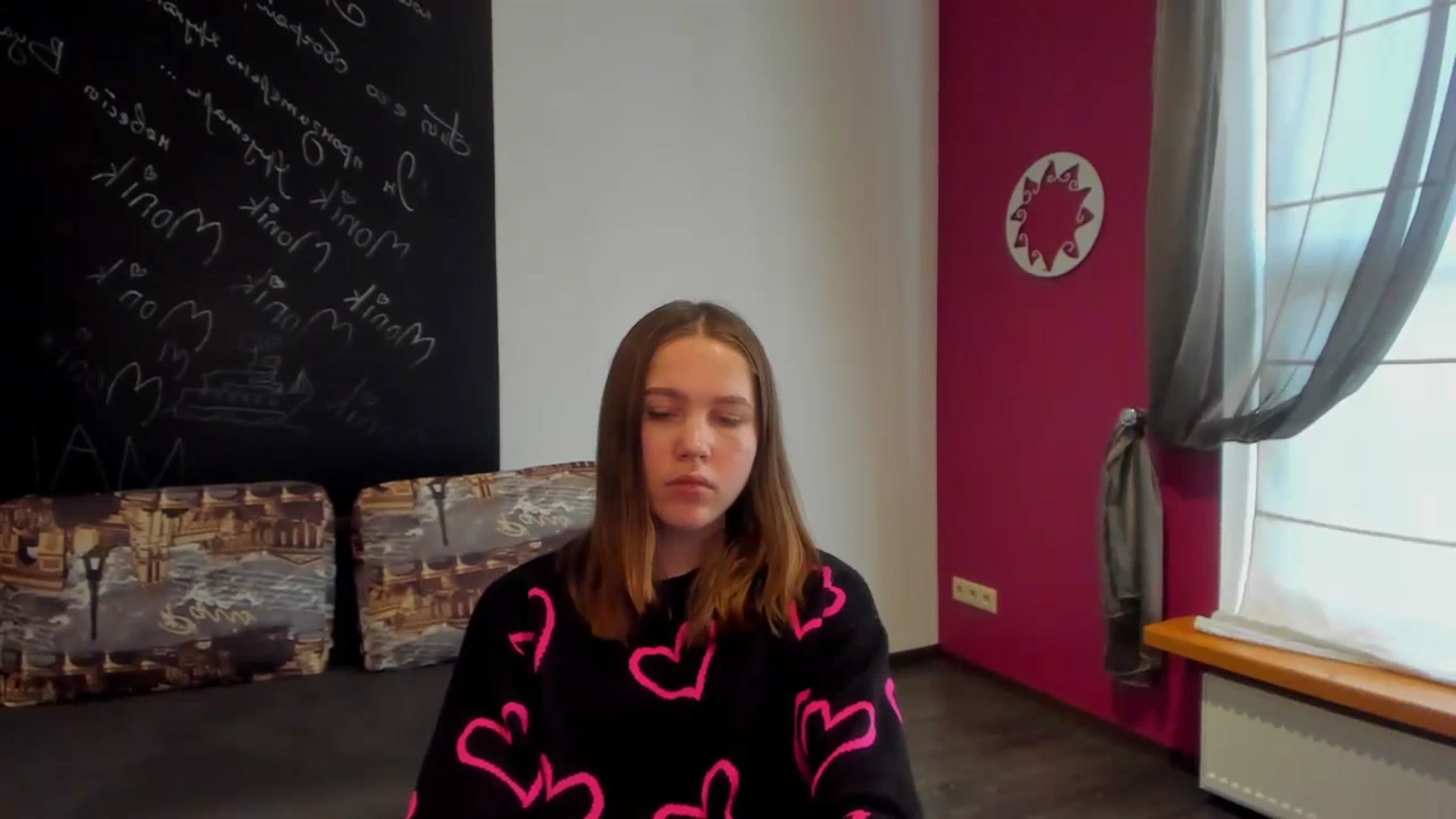 Gallery image thumbnail from Kate_Lewis's myfreecams stream on, 11/13/2023, 09:19 image 15 of 20