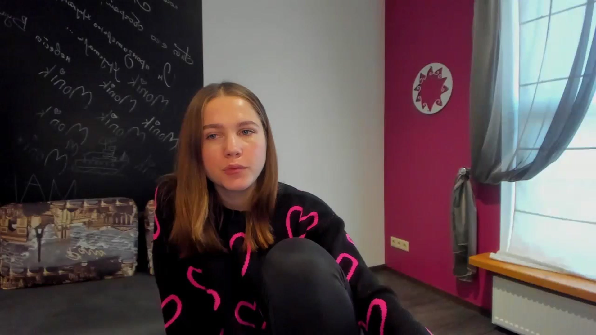 Gallery image thumbnail from Kate_Lewis's myfreecams stream on, 11/13/2023, 10:17 image 1 of 20