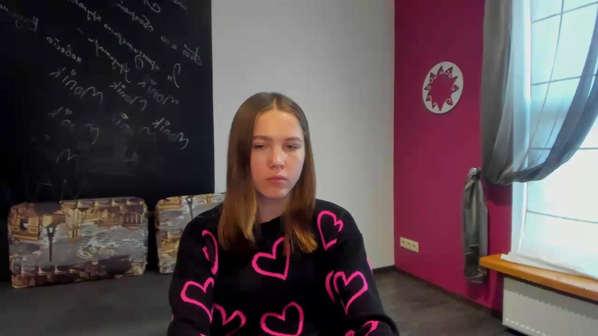 Gallery image thumbnail from Kate_Lewis's myfreecams stream on, 11/13/2023, 10:17 image 17 of 20