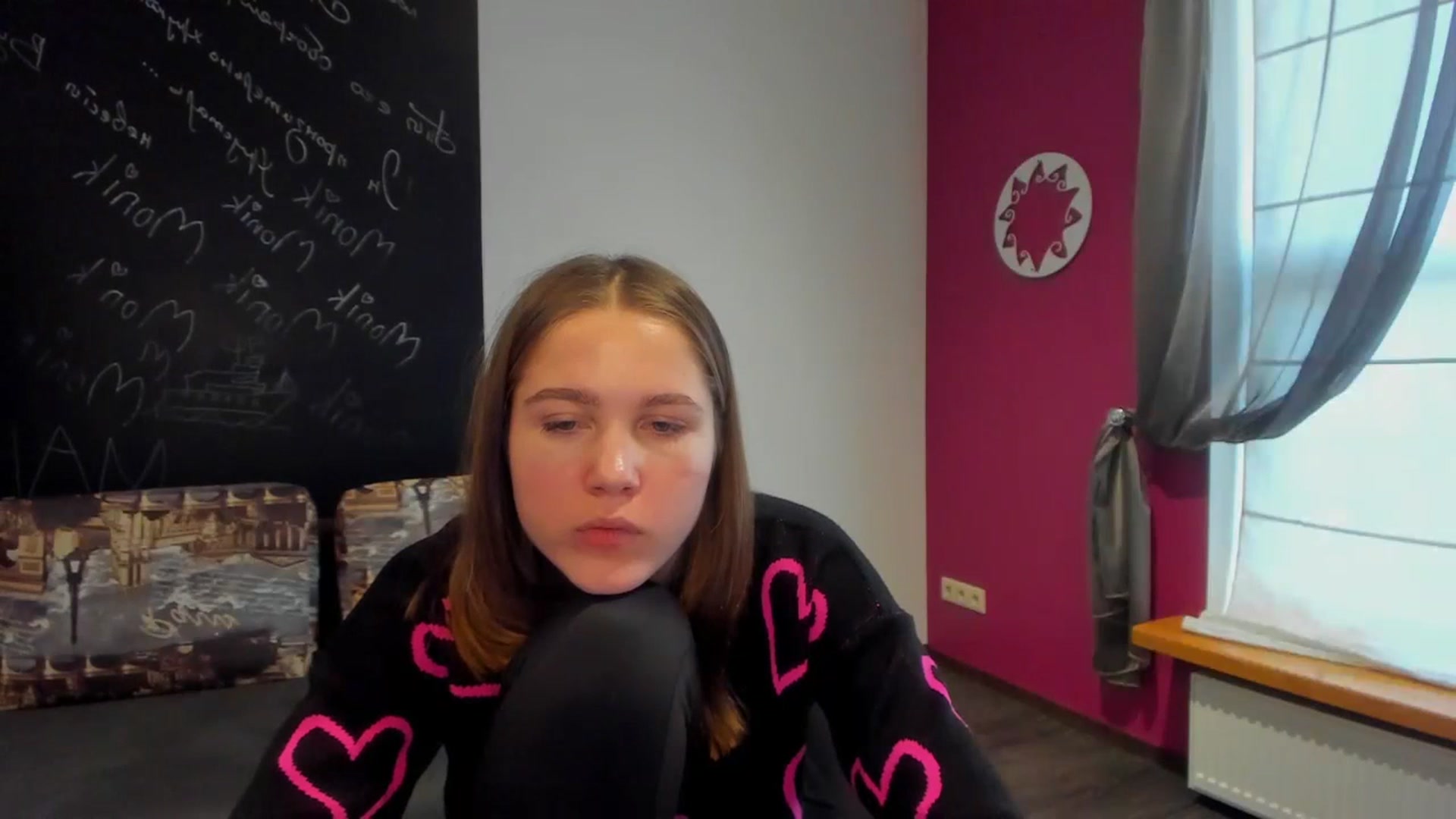 Gallery image thumbnail from Kate_Lewis's myfreecams stream on, 11/13/2023, 10:34 image 6 of 20