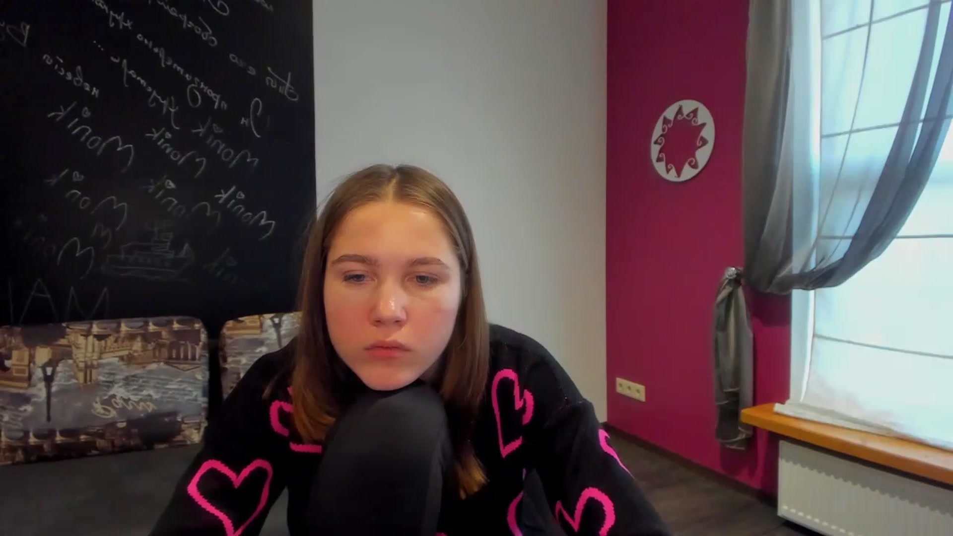 Gallery image thumbnail from Kate_Lewis's myfreecams stream on, 11/13/2023, 10:34 image 7 of 20
