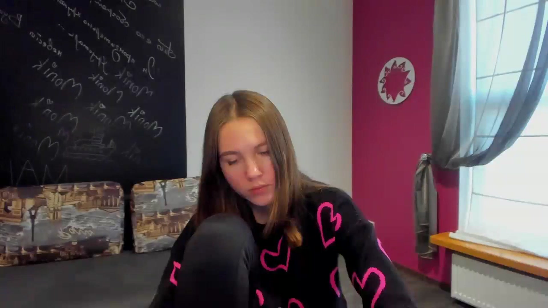 Gallery image thumbnail from Kate_Lewis's myfreecams stream on, 11/13/2023, 11:32 image 19 of 20