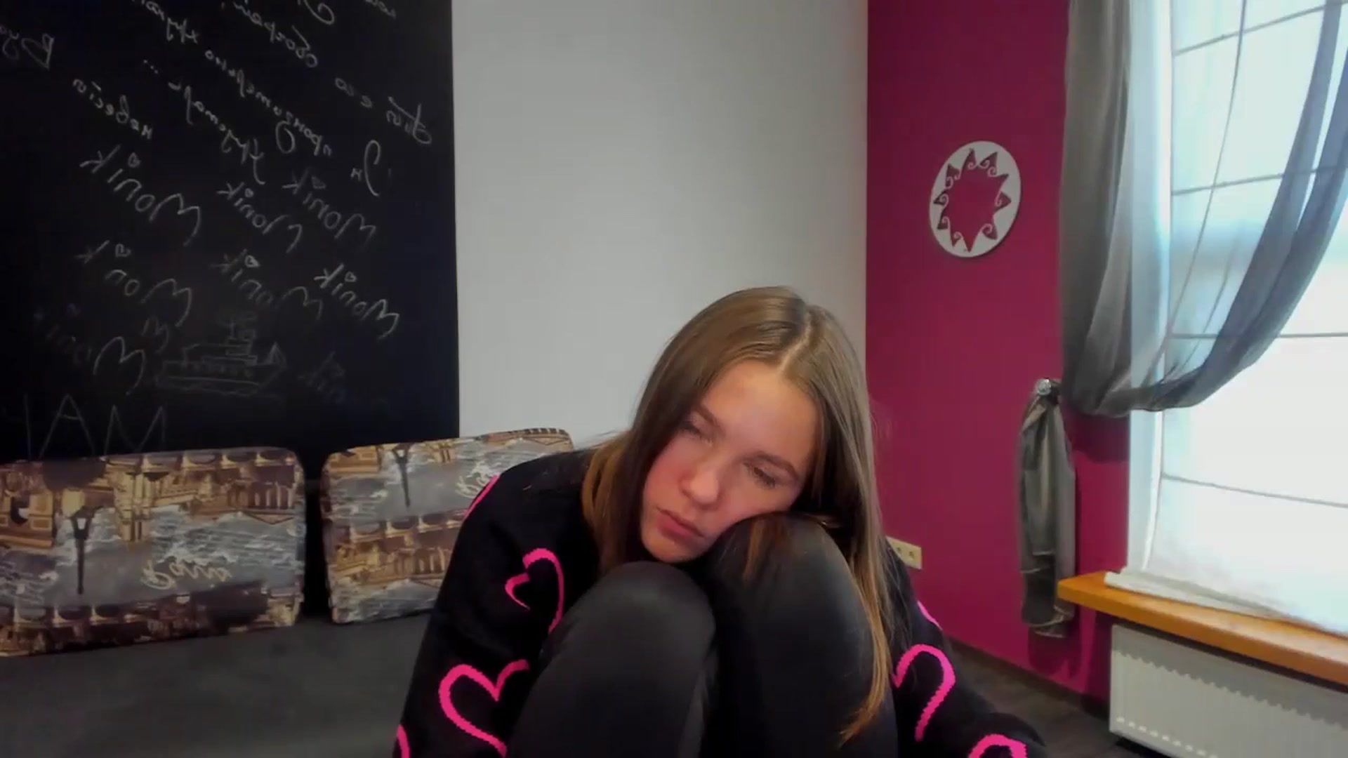 Gallery image thumbnail from Kate_Lewis's myfreecams stream on, 11/13/2023, 11:32 image 2 of 20